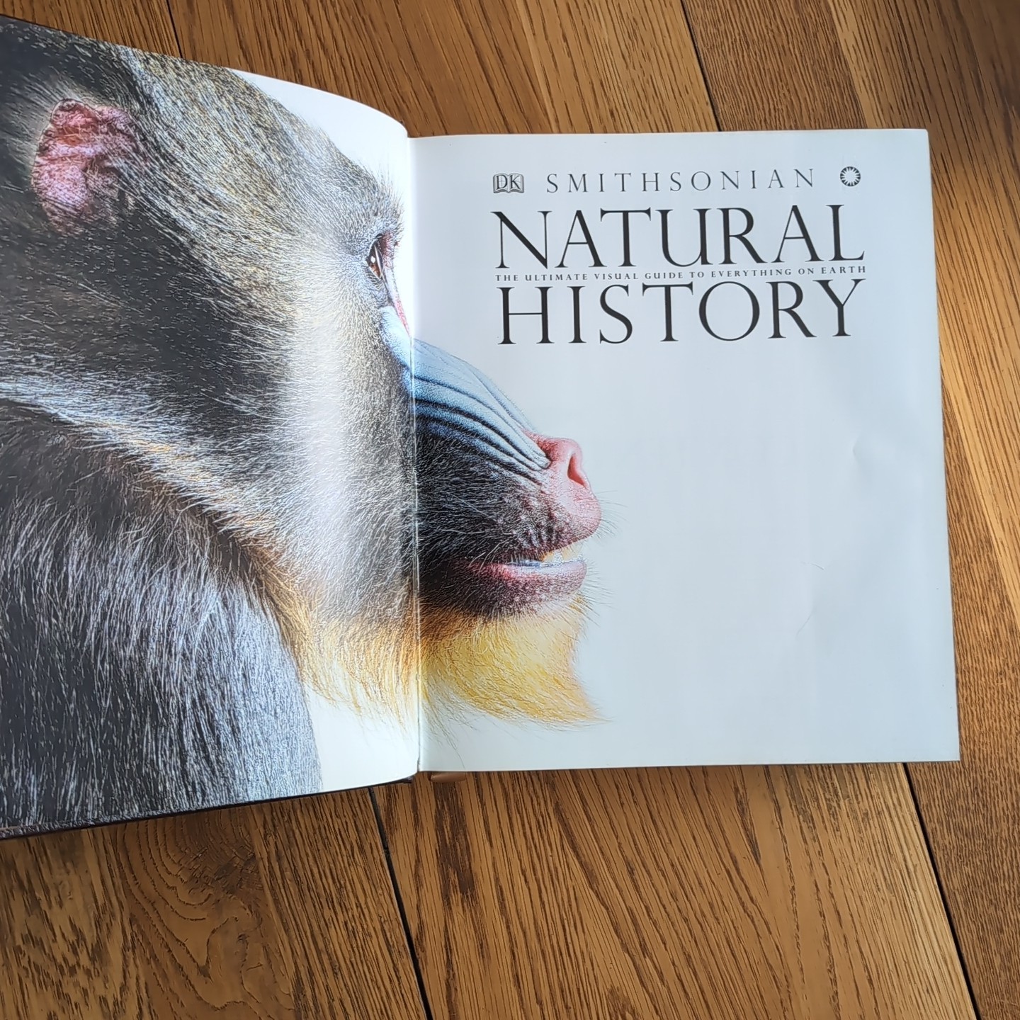 Smithsonian Natural History: The Ultimate Visual Guide Easton Press