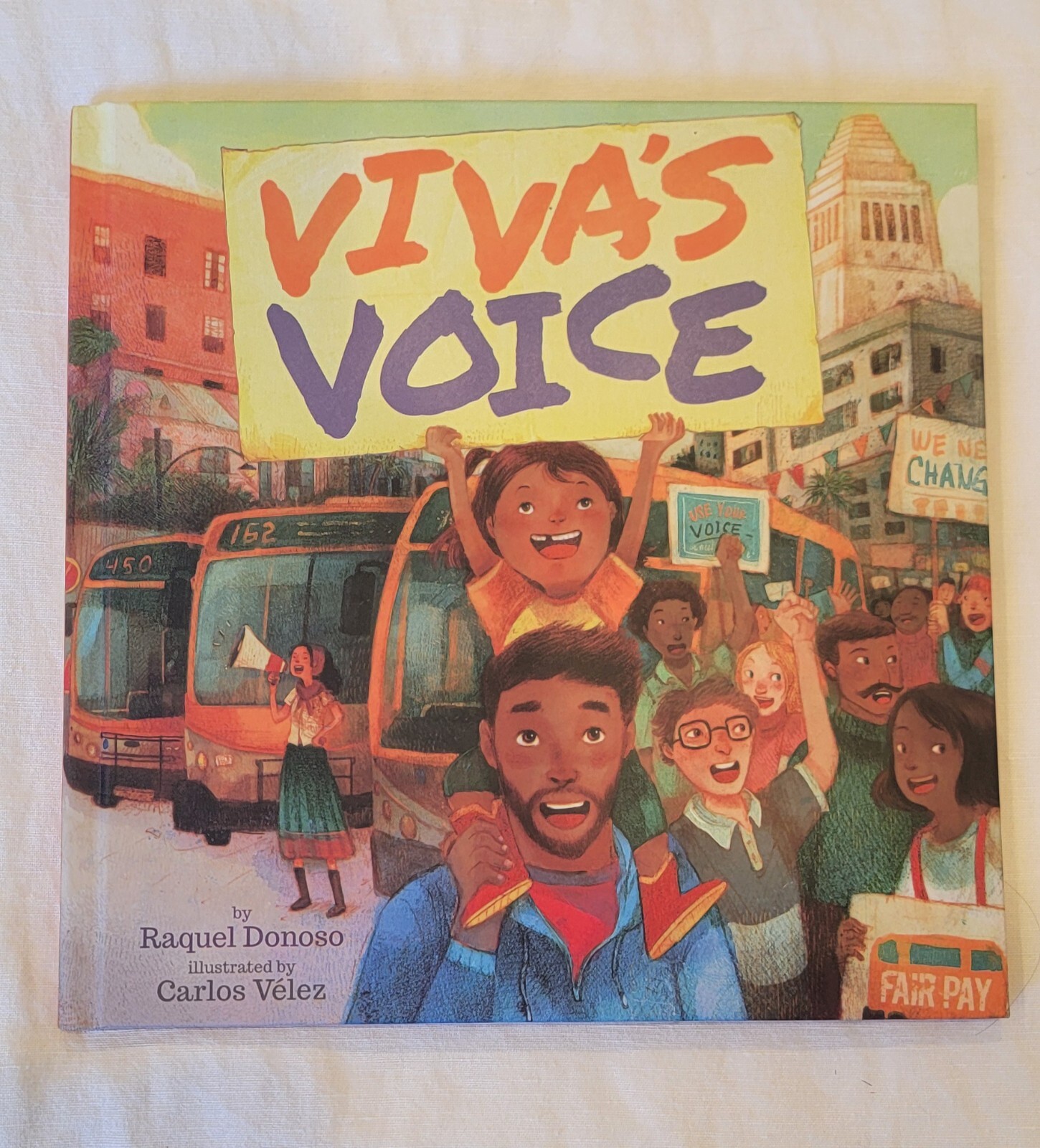 Viva’s Voice, by Raquel Donoso (Signed by Author) (Hardcover)(English)