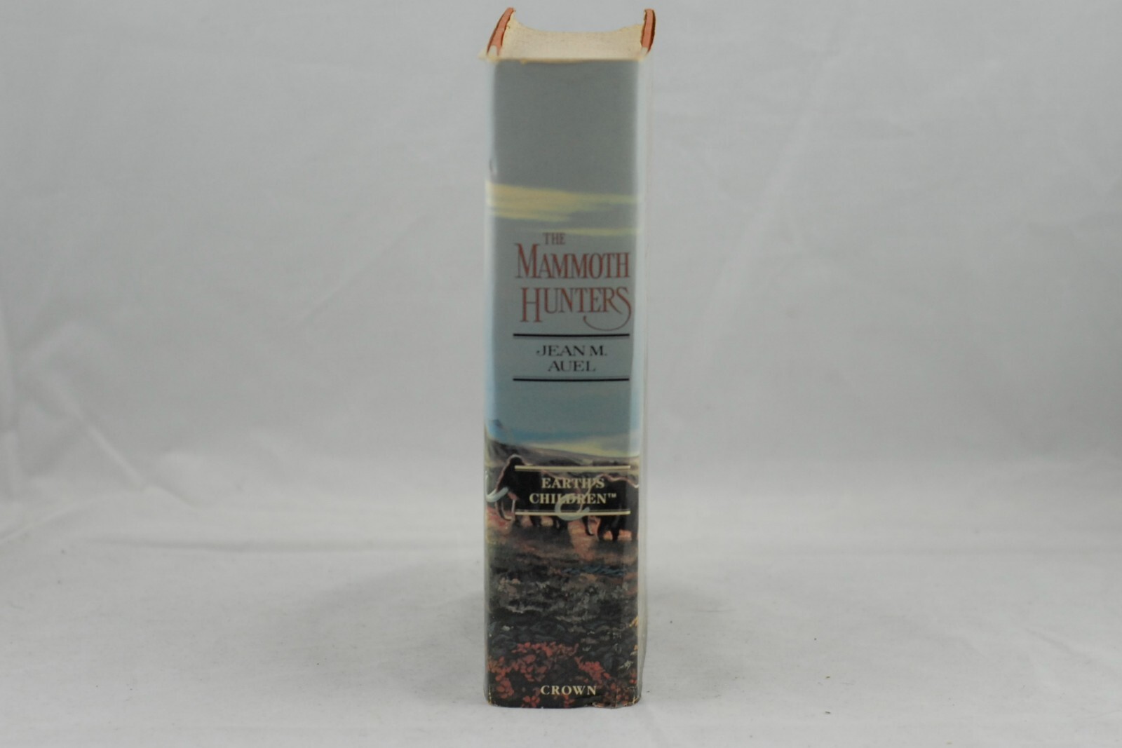 Earth’s Children Ser.: The Mammoth Hunters by Jean M. Auel (1985)