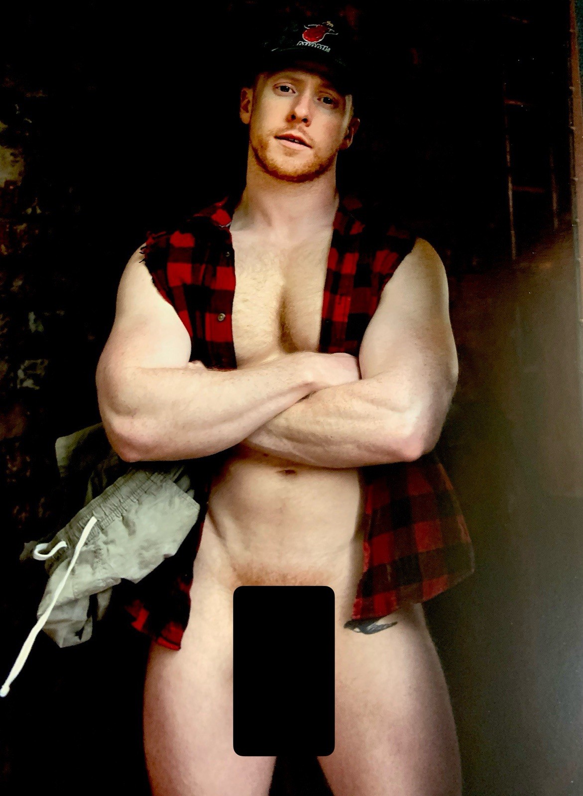 GARAGE BDE VIRILE GIRTH 13 LONG BULGE UNCUT ERECT SWEAT JOCK MUSCLE Paul Freeman