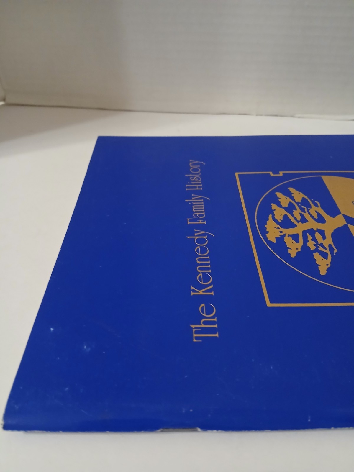 the kennedy family history linda holmes 1986