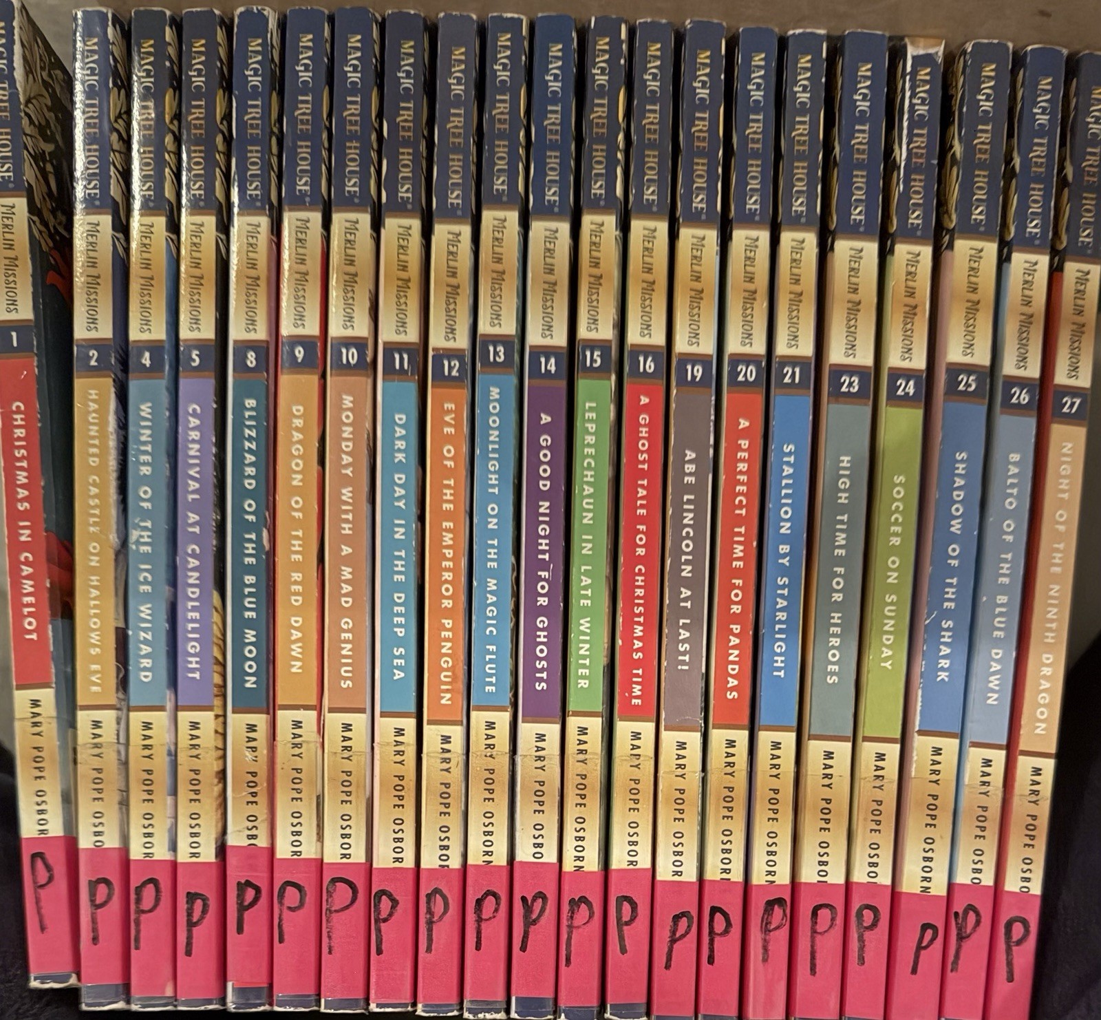 Magic Tree House MERLIN MISSIONS 1-2, 4-5, 8-16, 19-21, 23-27 Mary Pope Osborne