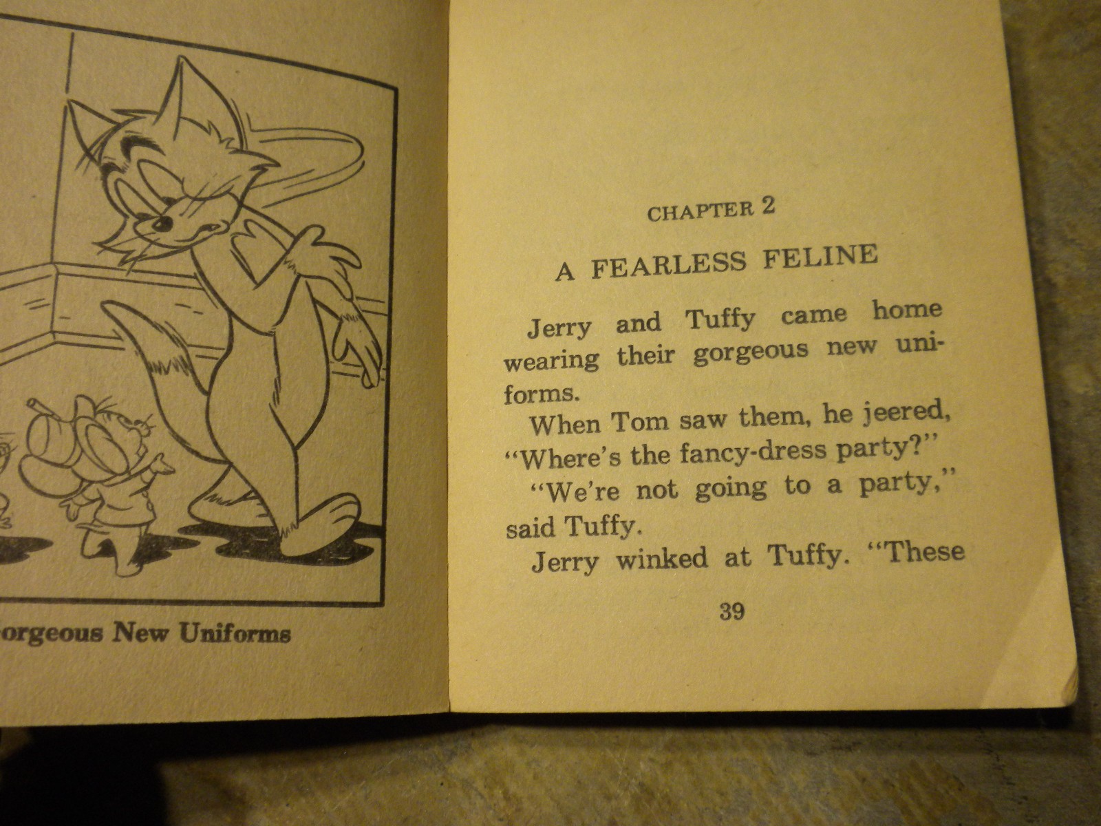 MISSING FIRST 36 NUMBERED PAGES Tom And Jerry BLB Under The Big Top Paperback