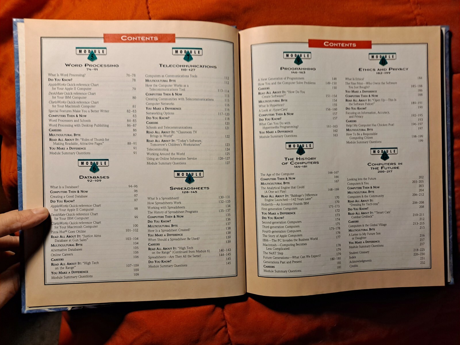 Understanding Computers Through Applications, 1993, Student Resource, 232 pages
