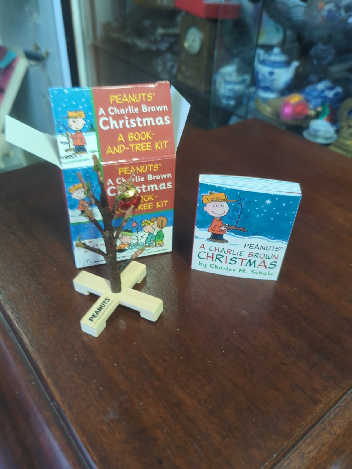 RP Minis A Charlie Brown Christmas Book & Tree Kit Charles Schulz