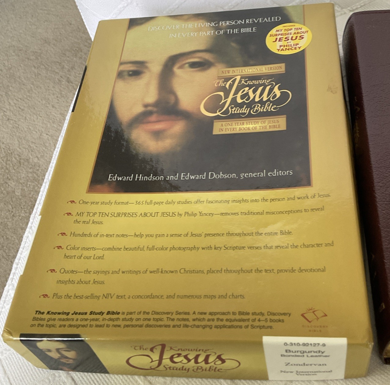 THE KNOWING JESUS STUDY BIBLE. NIB. Burgundy Leather. Free Shipping.