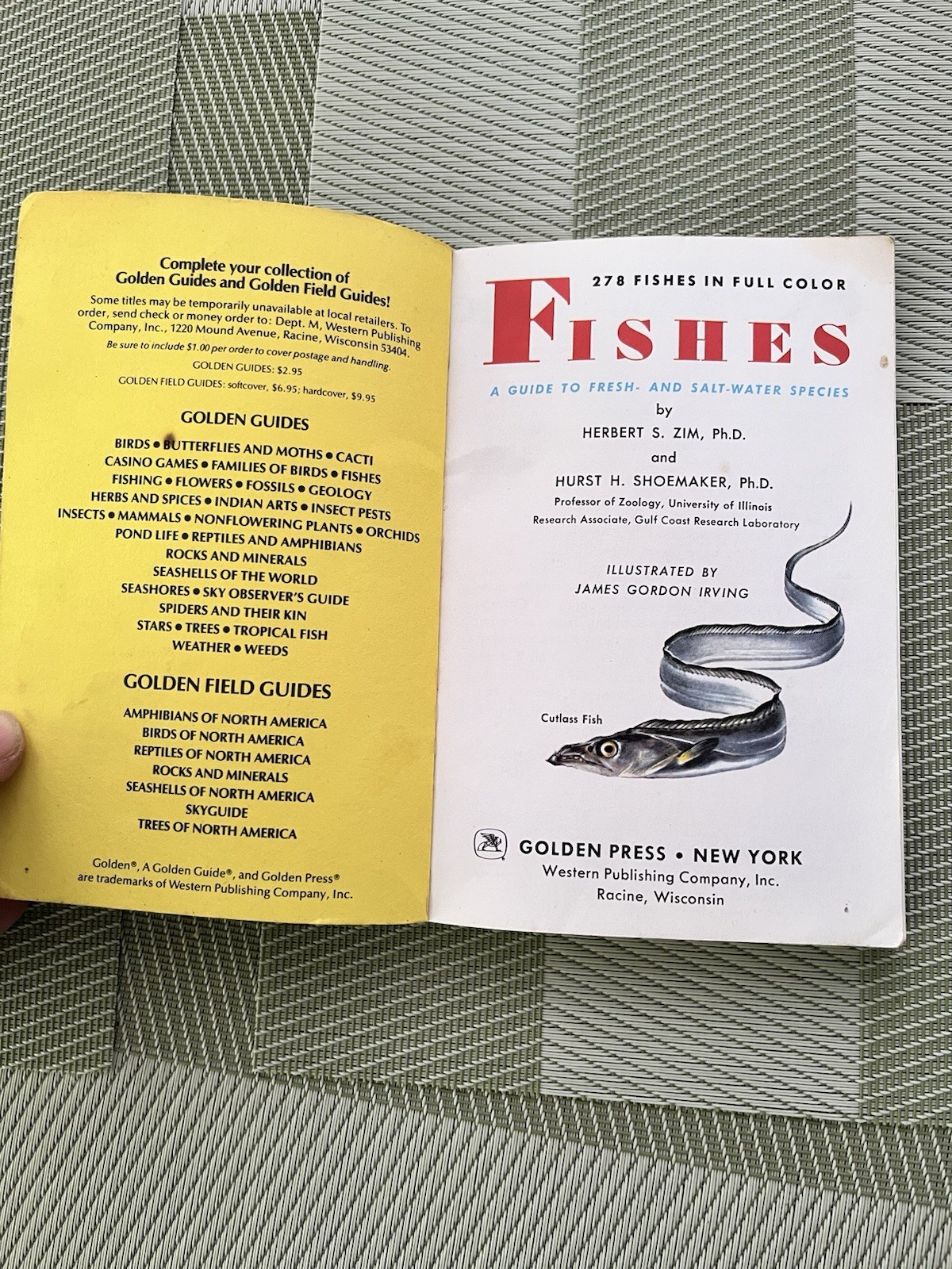 1956 Fishes Golden Nature Guide HC Baker Shoemaker 278 Species Fish Color VTG