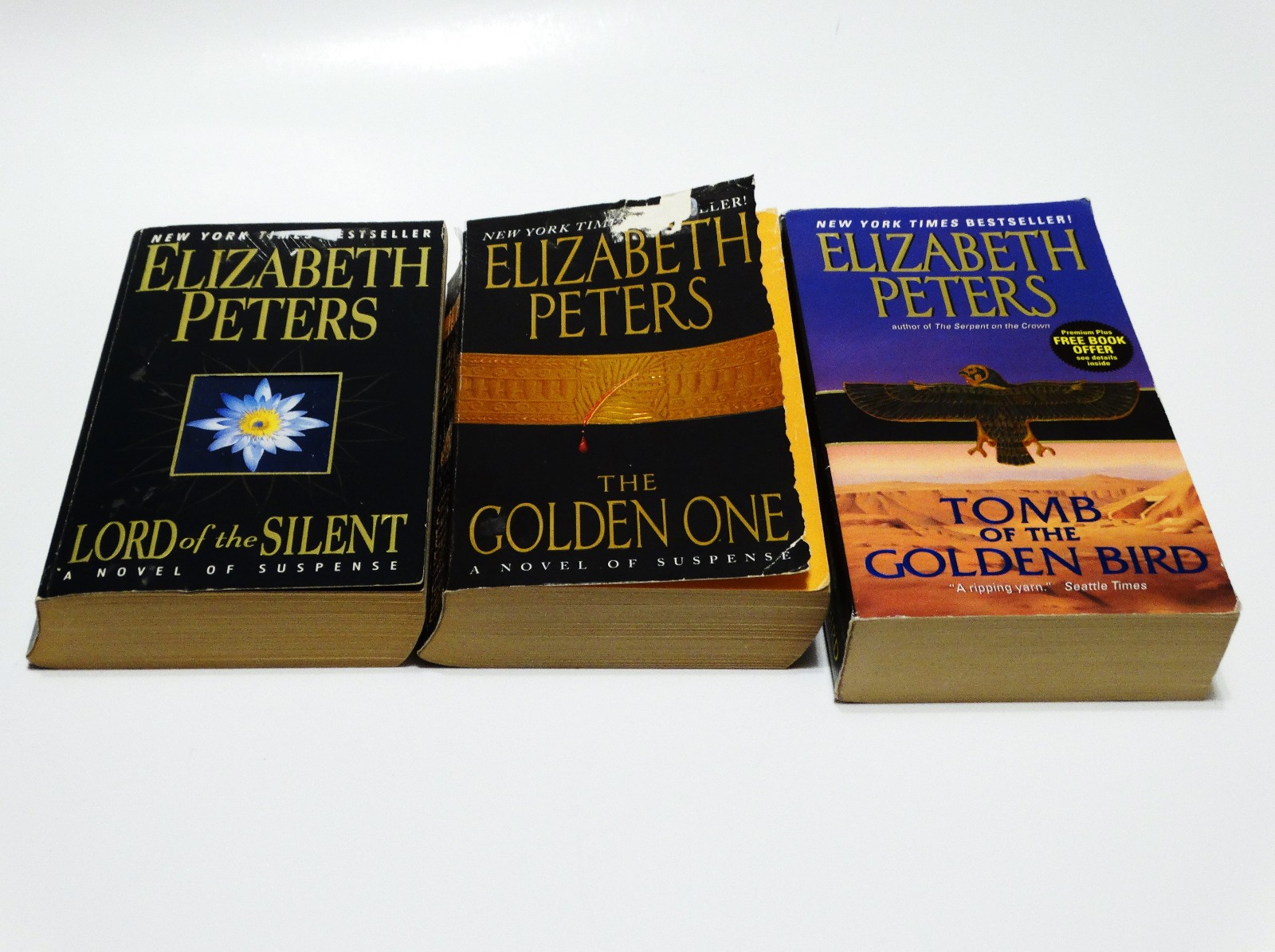 Elizabeth Peters Book Lot (7) Mystery Silhouette in Scarlet The Mummy Case