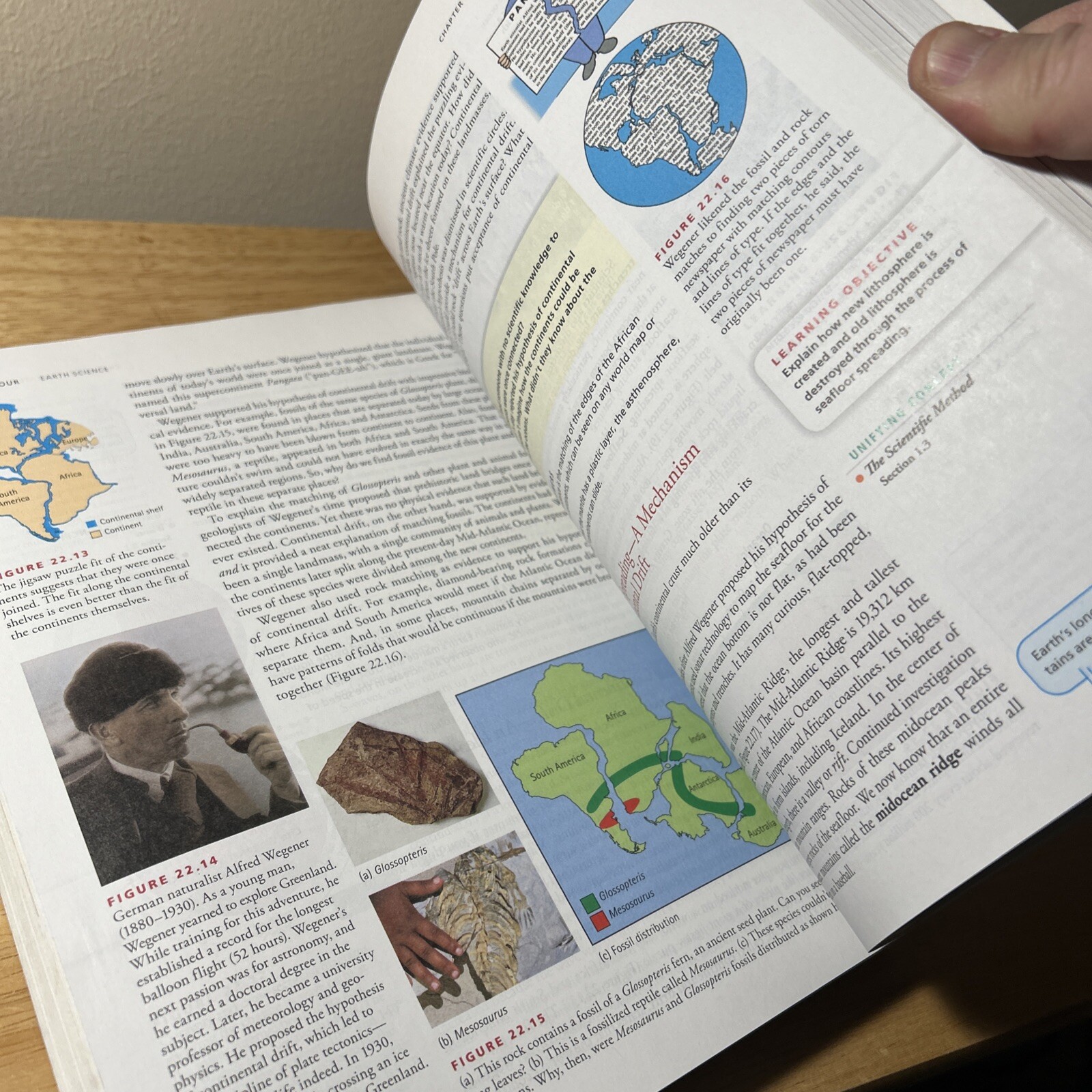 Conceptual Integrated Science Paperback – 2007 by Paul G. Hewitt Used NGC