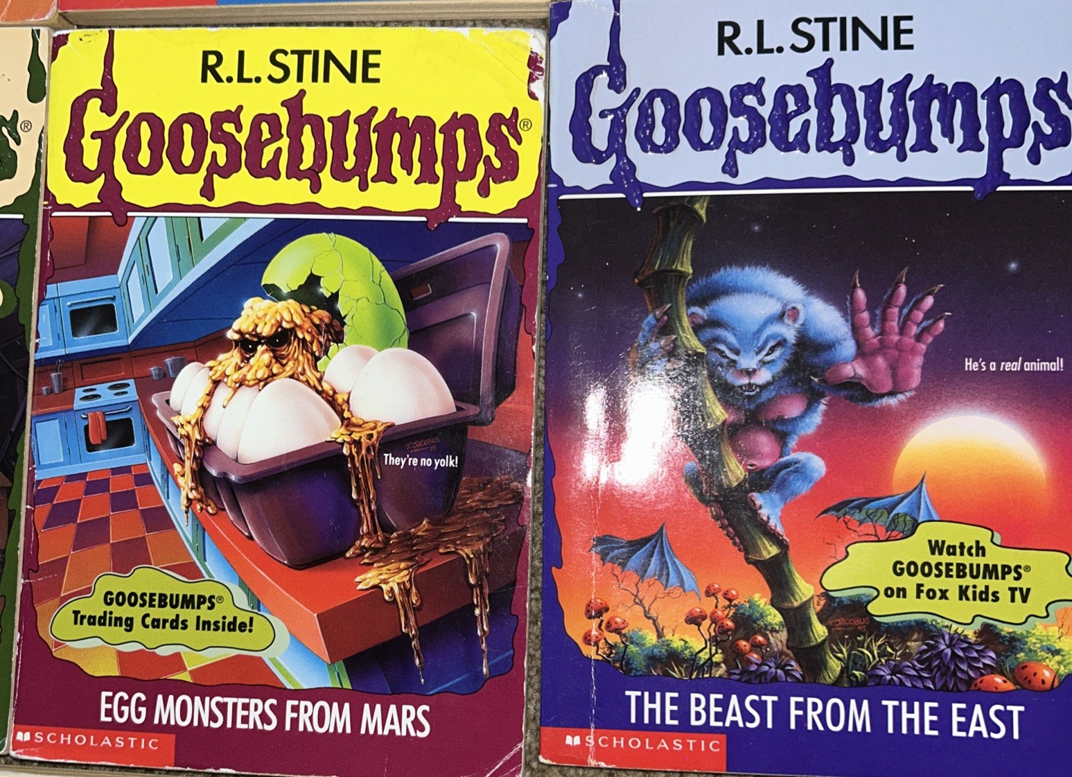 32 Vtg Goosebumps Books by RL Stine – See Pics & Description