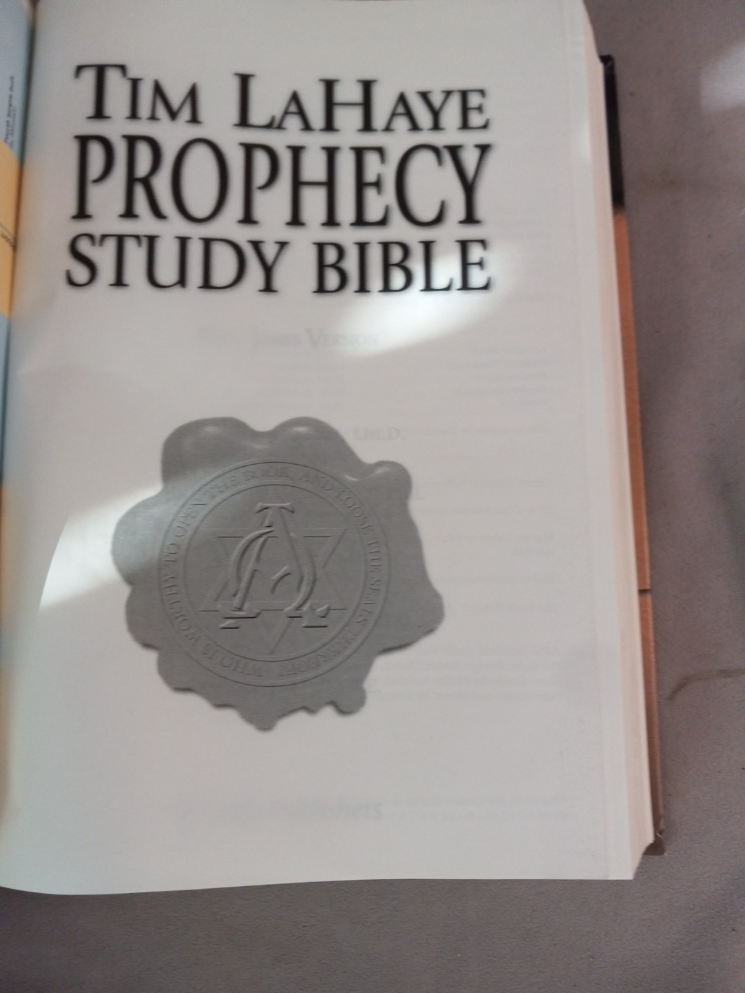 Prophecy Study Bible KJV Tim LaHaye 2000 Hardcover