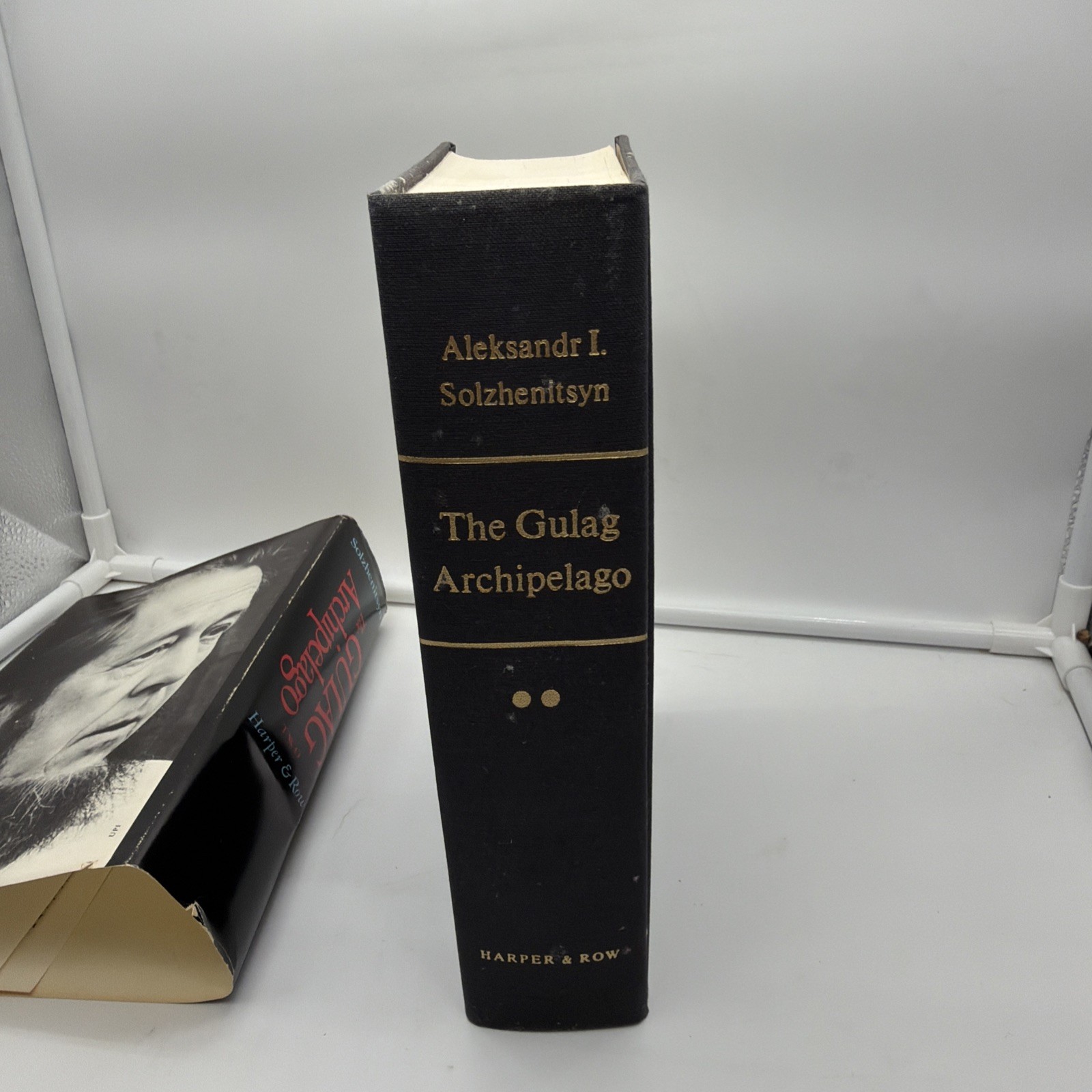 Vintage 1975 The Gulag Archipelago Two By Solzhenitsyn First Edition HB/DJ