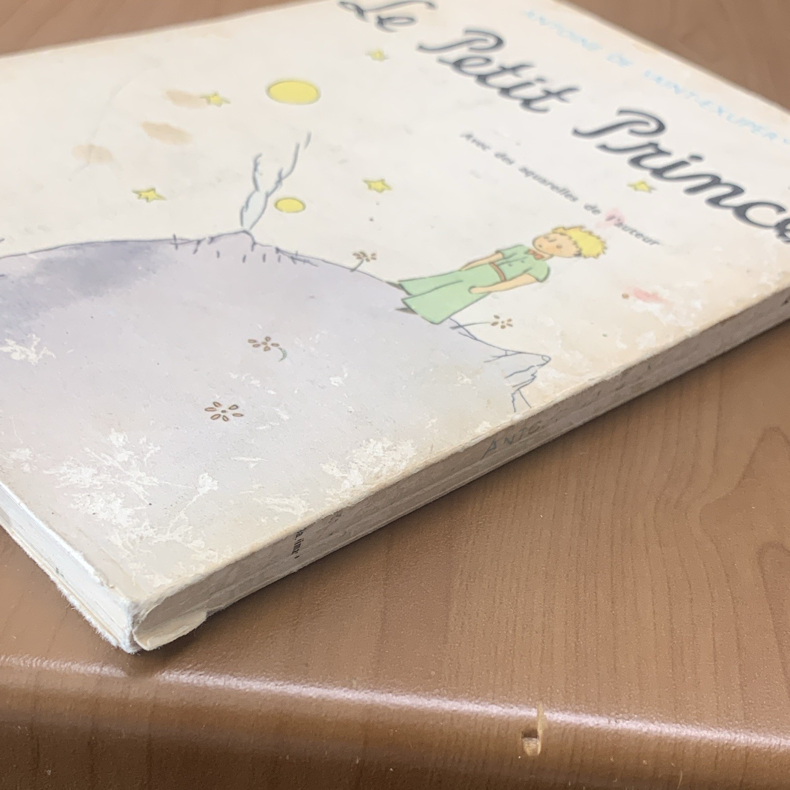 Gallimard Le Petit Prince by Antoine de Saint-Exupéry Paperback French Illus