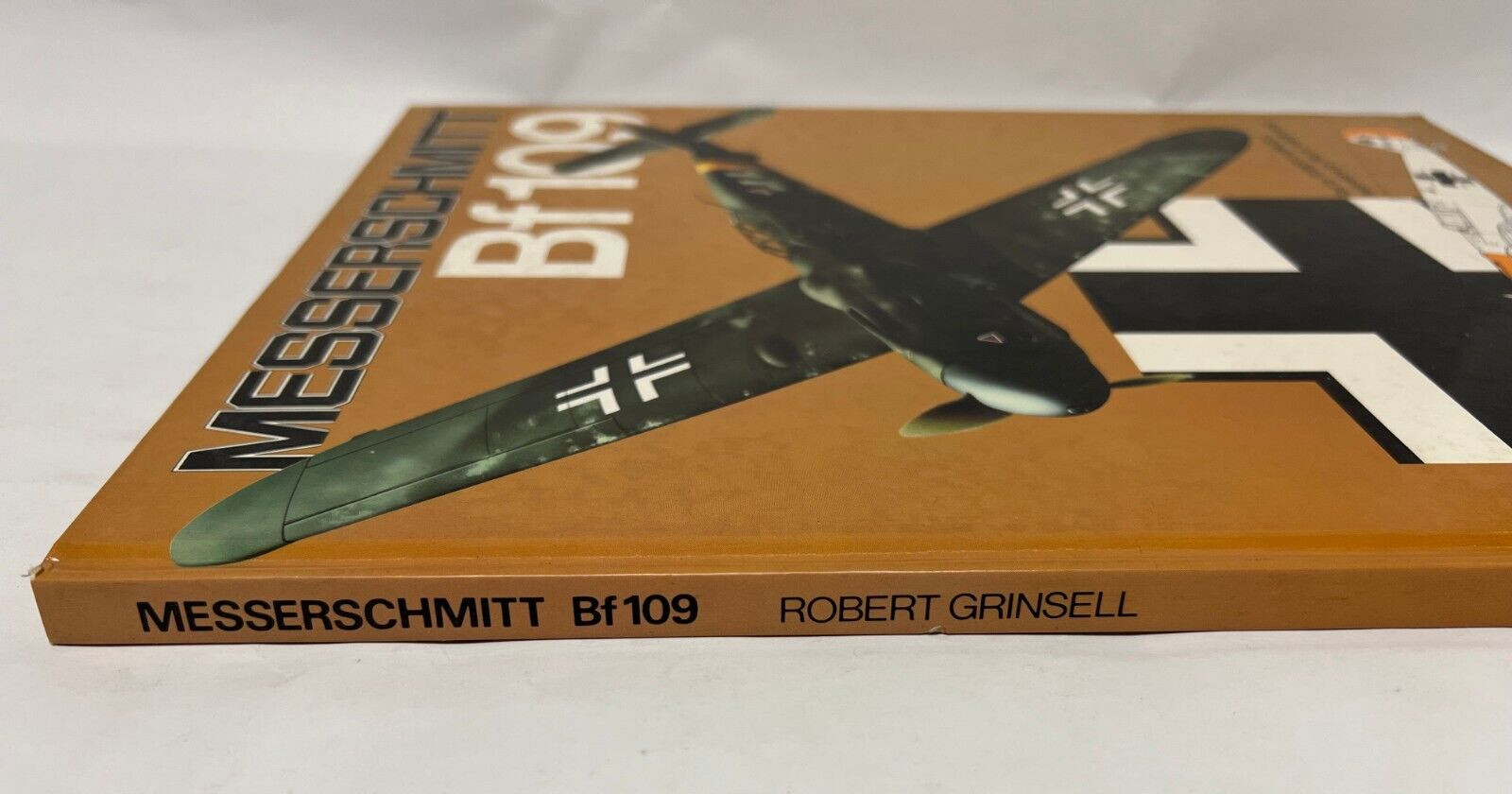 Messerschmitt Bf 109 by Robert Grinsell with folded Pages