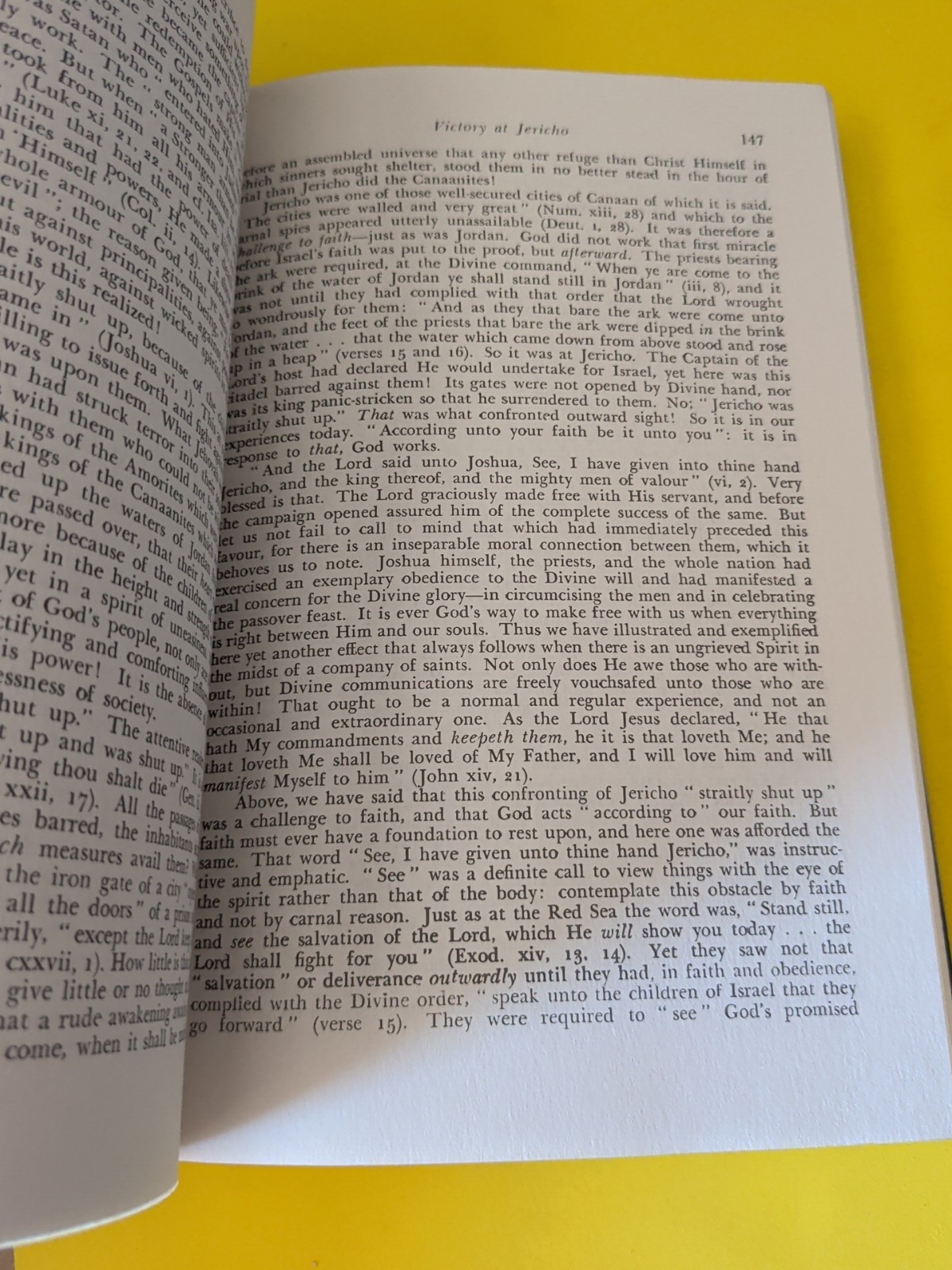 Gleanings in Joshua by Arthur W. Pink (Hardcover) 1973 8th Printing MOODY PRESS
