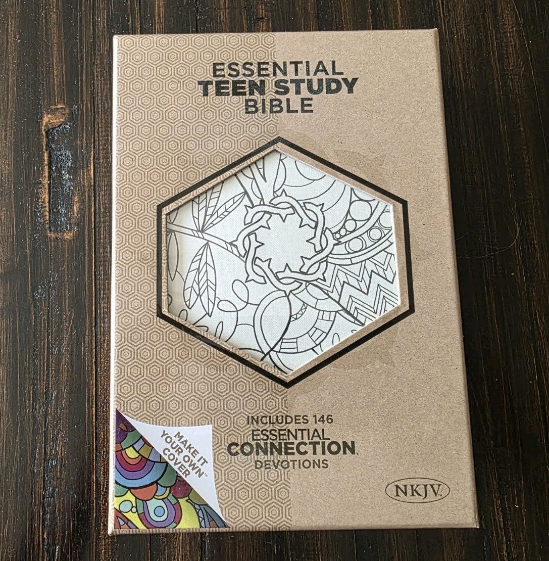 HCSB Essential Teen Study Bible Personal Size Make-It-Your-Own Cover Holman NEW