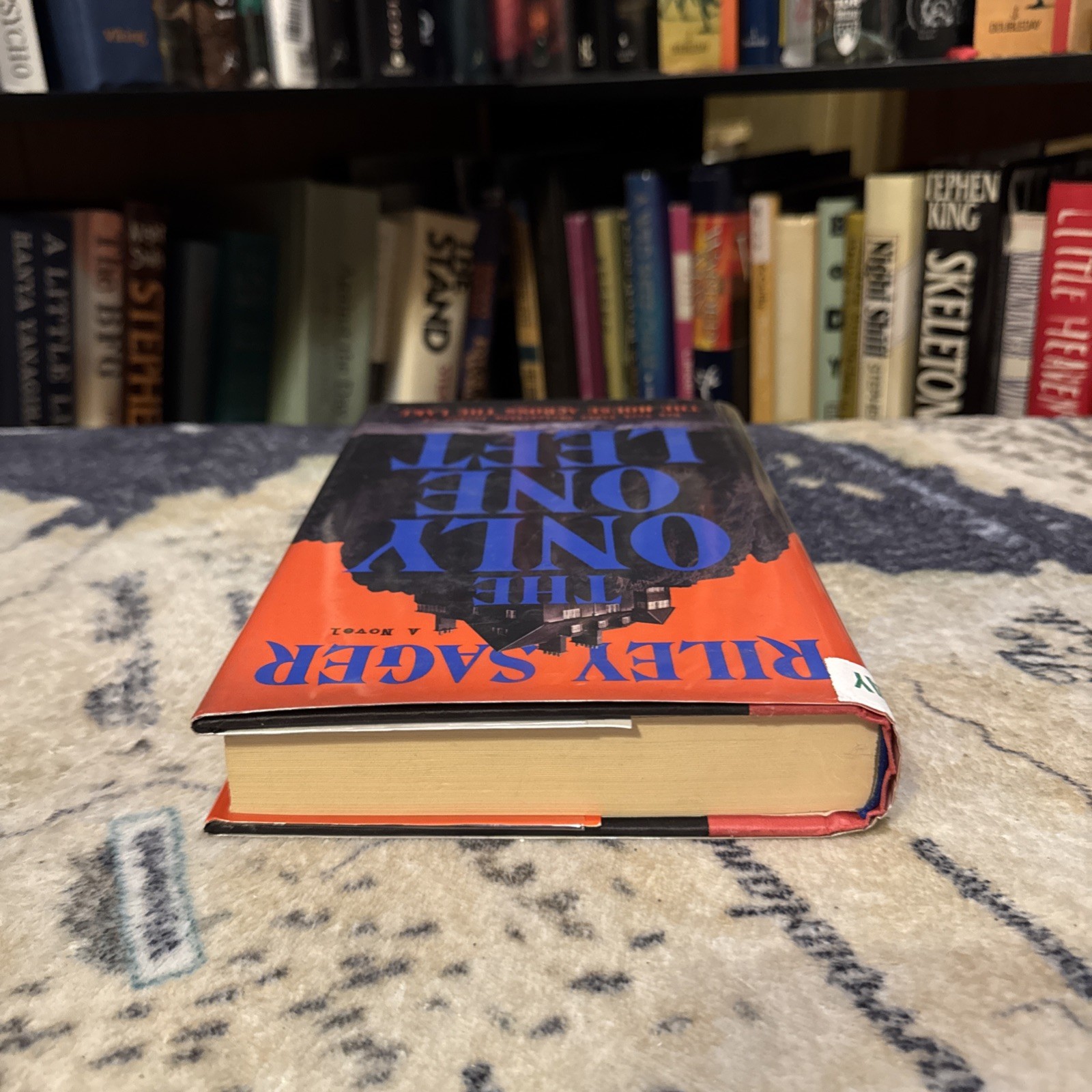 The Only One Left – Riley Sager (Hardcover) 1st/1st, Ex-Lib.