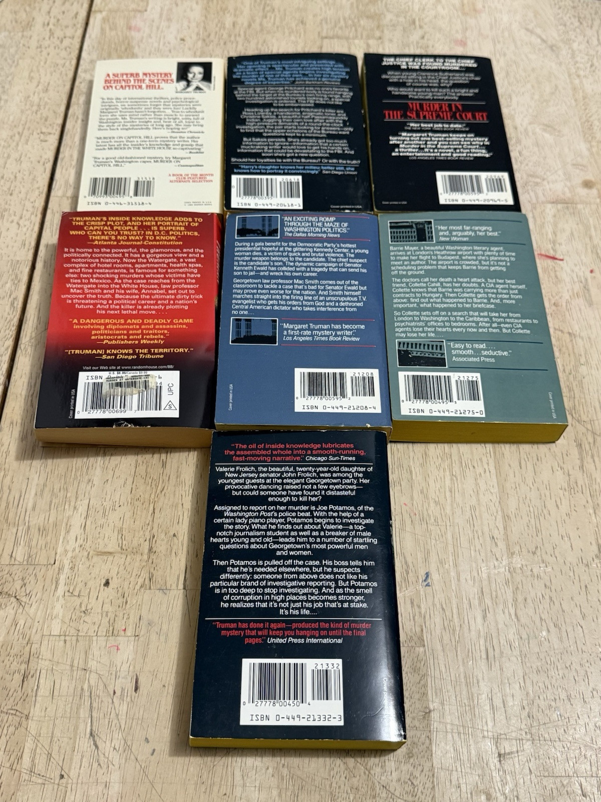 Margaret Truman Lot of 7 „Murder At/In/On“ Novels Paperback Books Good Condition