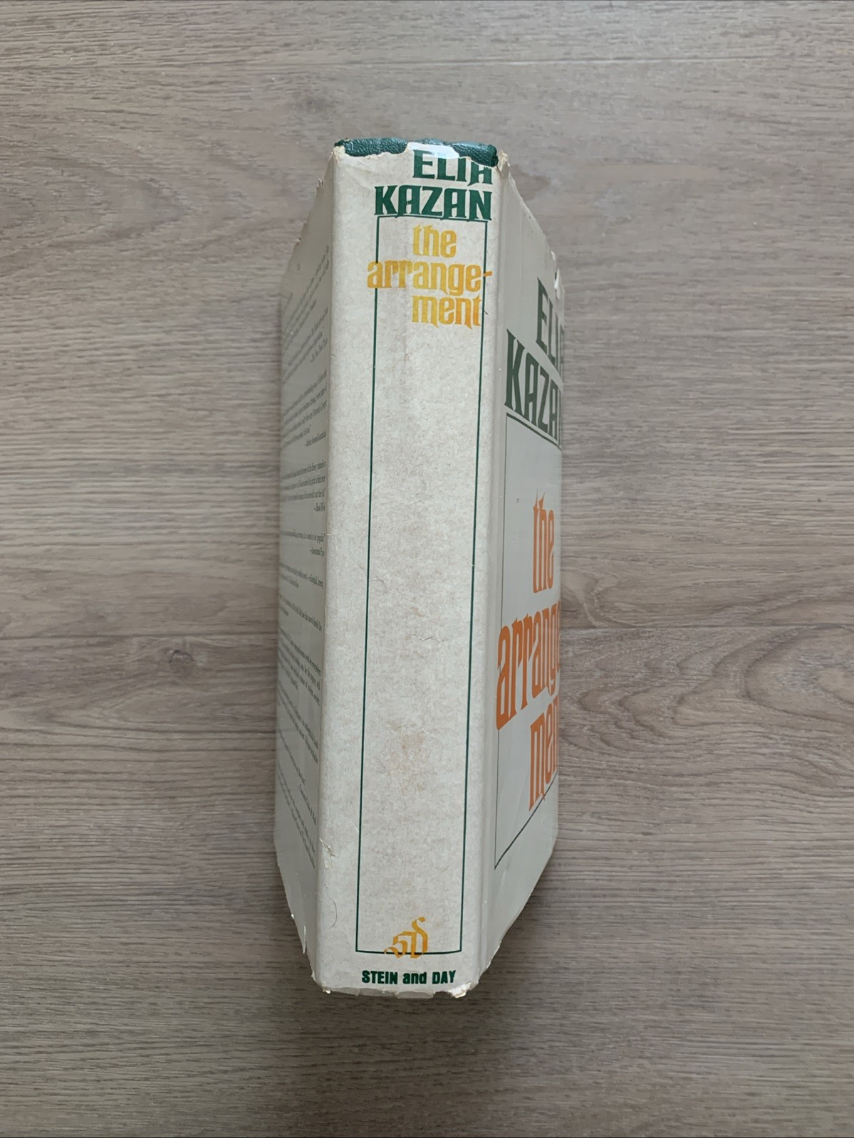 The Arrangement ELIA KAZAN 1967 Hardcover w/ Dust Jacket 544 Pages