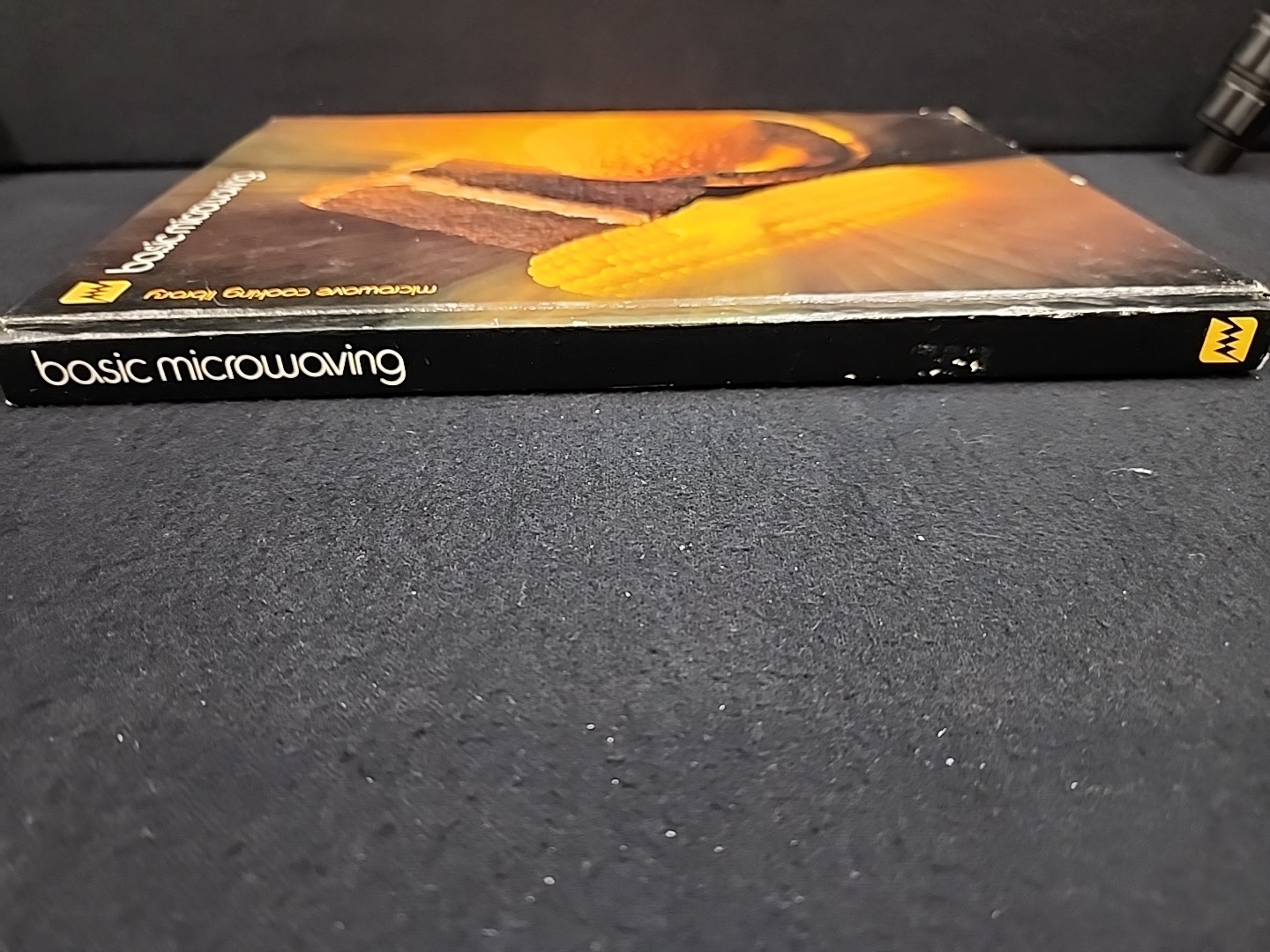 Basic Microwaving by Not Available (1978, Hardcover)