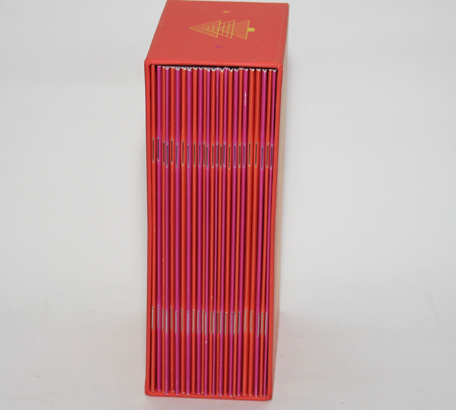 THE SHORT STORY ADVENT CALENDAR 2022 25 Booklets in Slipcase Kurt Vonnegut NEW