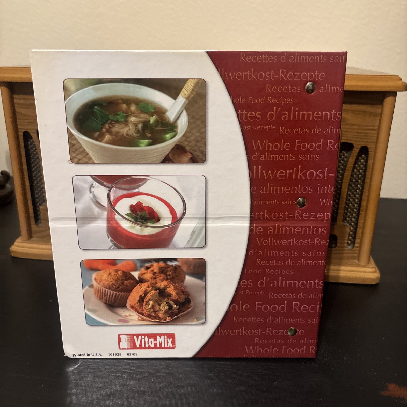 Vita-Mix Whole Food Recipes 3-Ring Binder Sealed 2009 USA