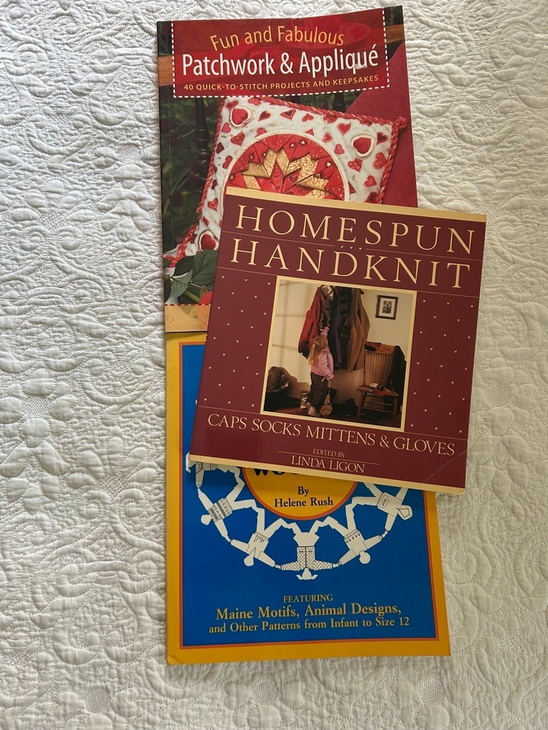 LOT OF 3 – Knitting & Quilt Books Variety of titles from mixed authors