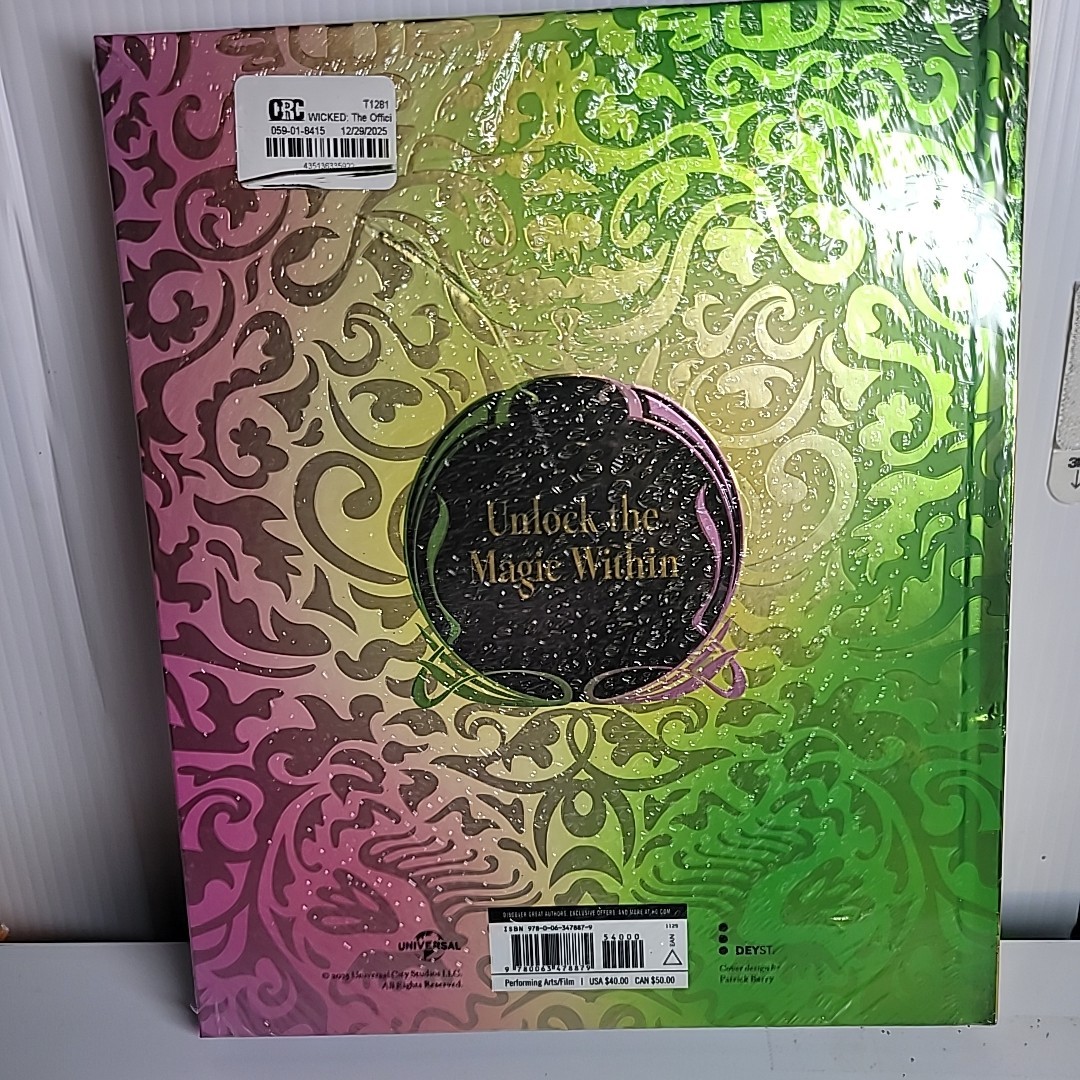 Wicked for Good 2025 Visual Book Target Exclusive – New Sealed