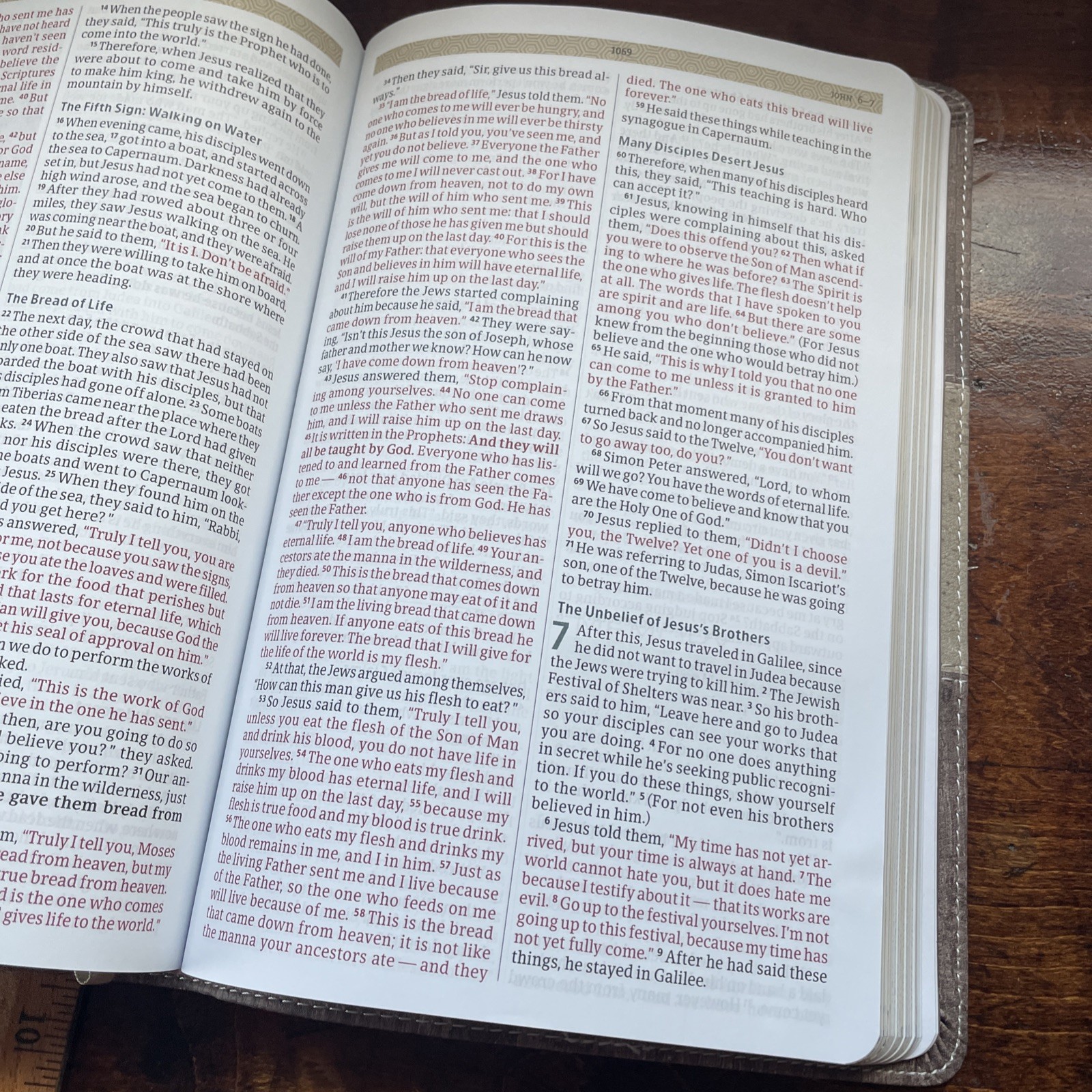 CSB Essential Teen Study Bible, Weathered Gray Cork Leathertouch: New