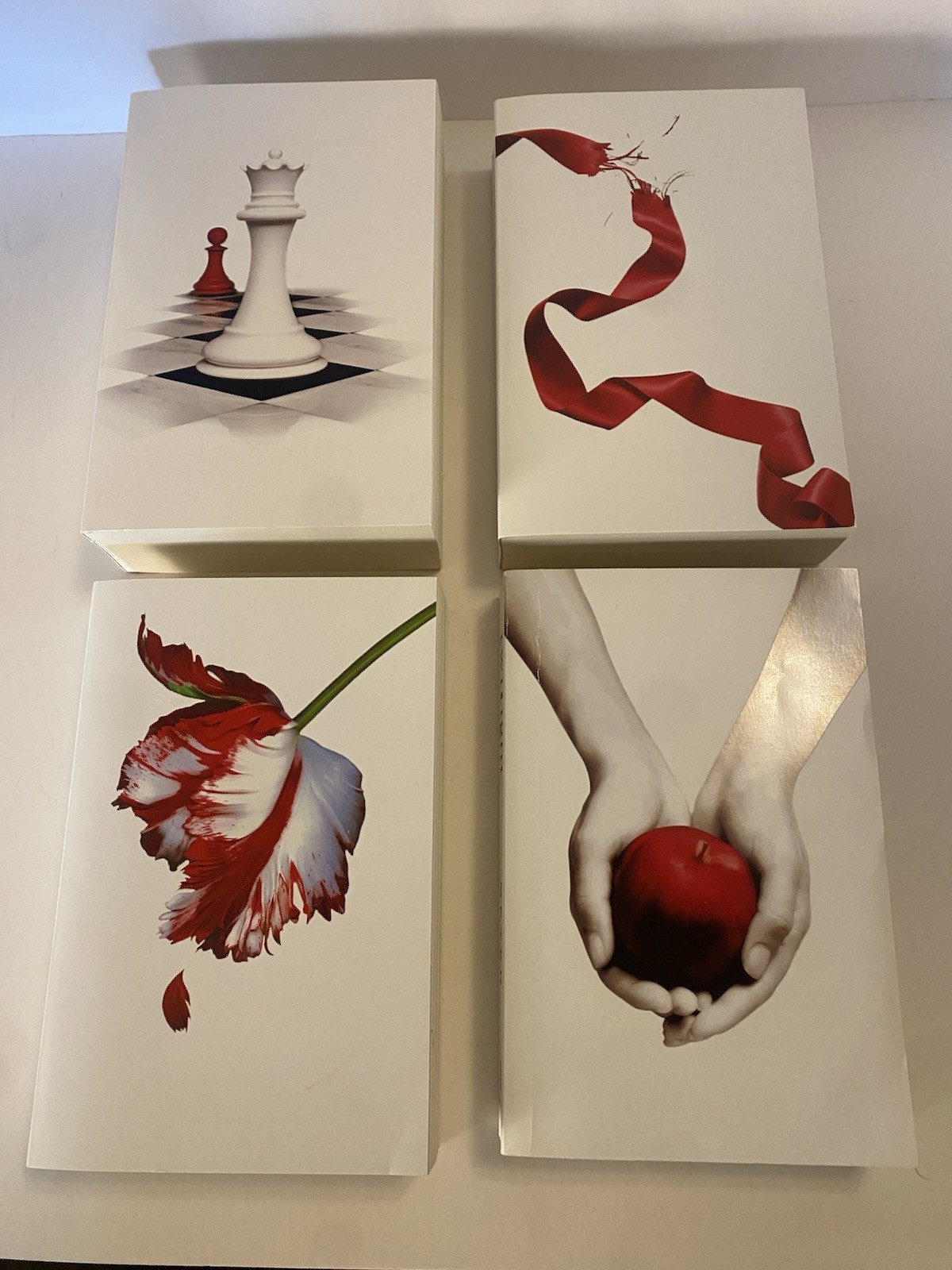 The Twilight Saga White Collection- Stephanie Meyer- Missing 1 Book