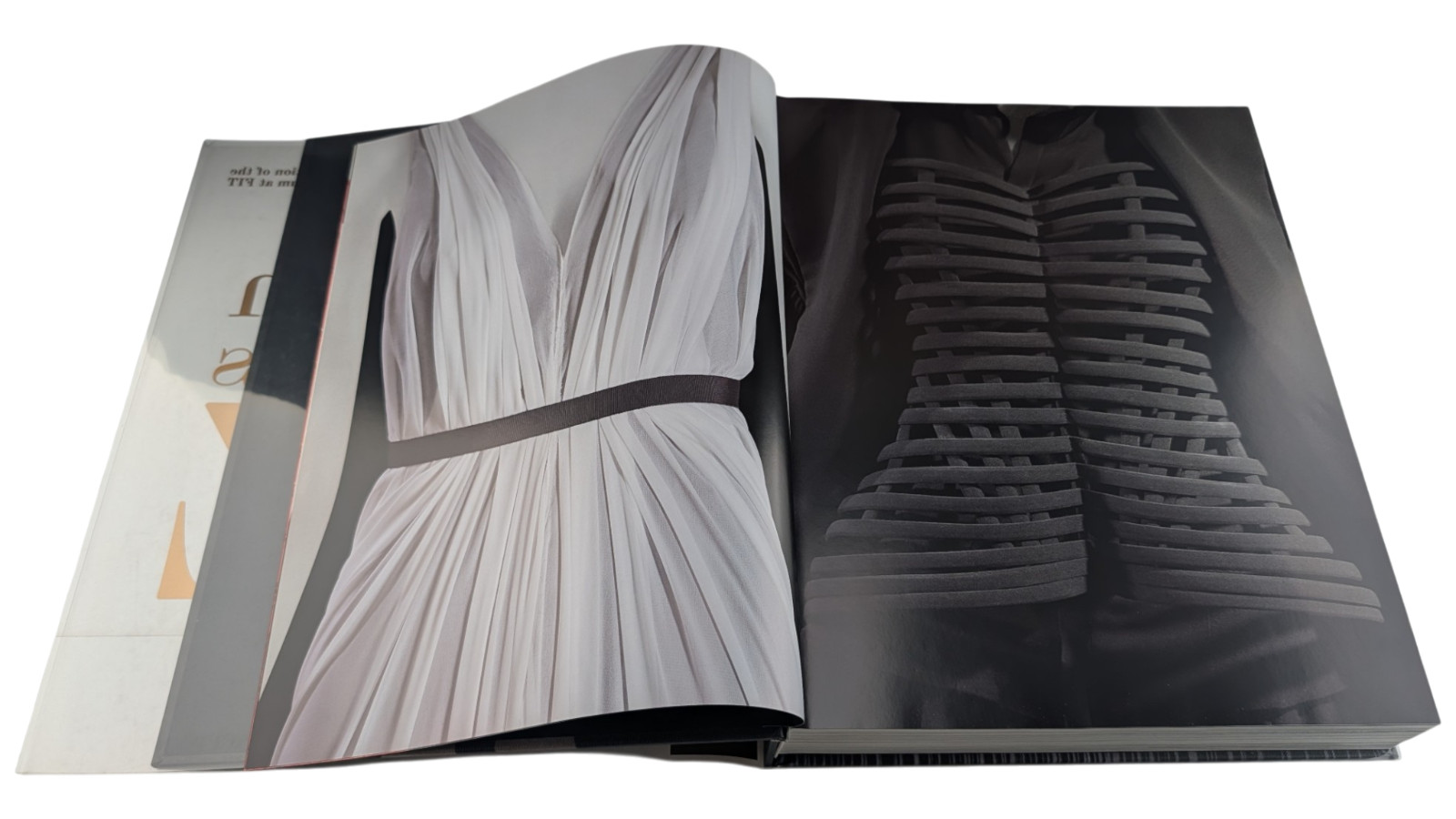 Fashion Designers A-Z Museum at FIT Taschen Hardcover Steele 9783836526708