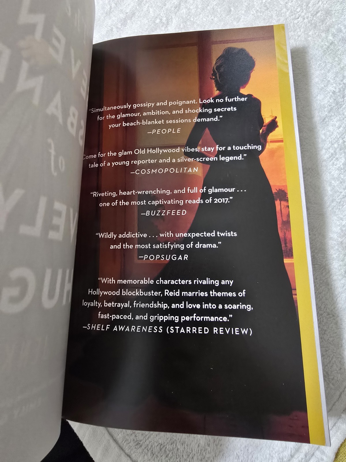 SIGNED The Seven Husbands of Evelyn Hugo Paperback Book By Taylor Jenkins Reid