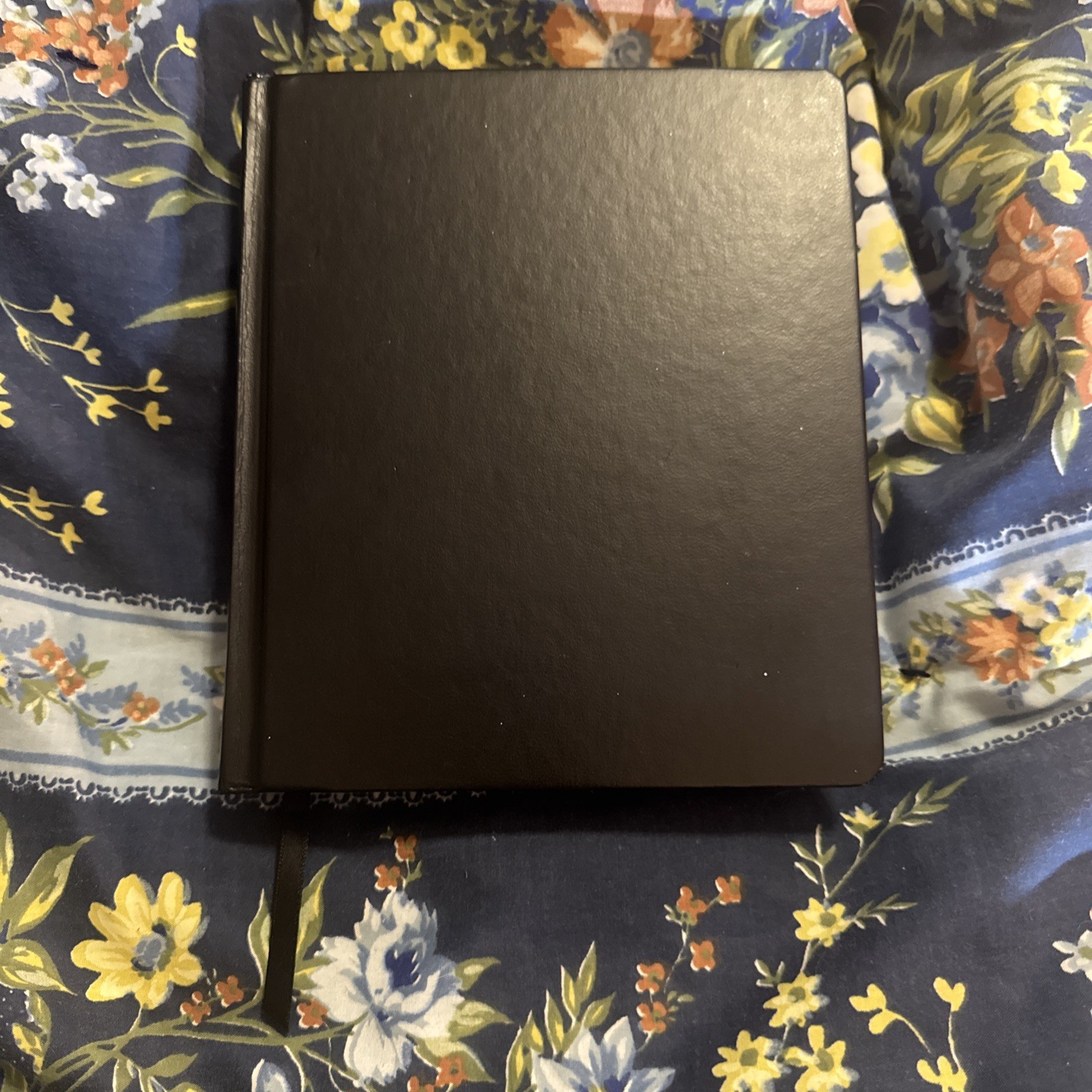 ESV Journaling Hardcover Bible Study Devotional Christian Faith Student Church