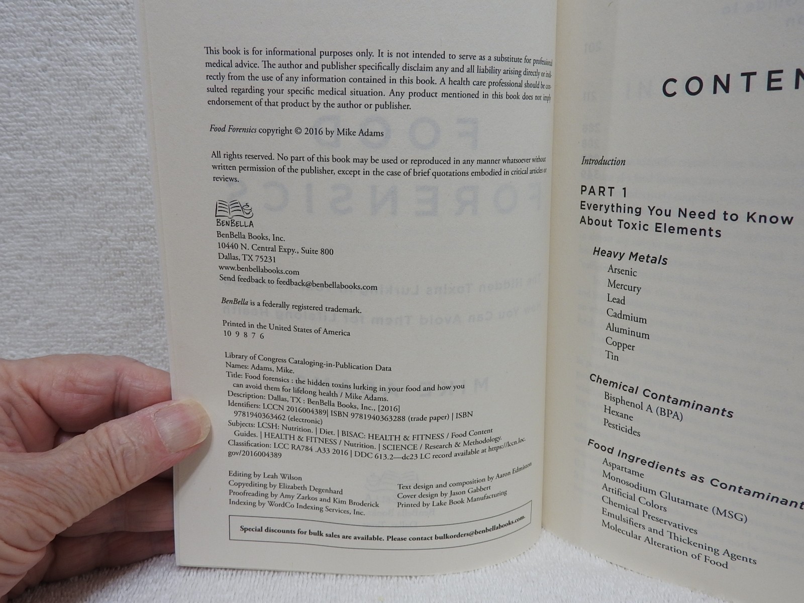 Food Forensics: by Mike Adams Hidden Toxins In Food 368 Pages Paperback 👀*…..