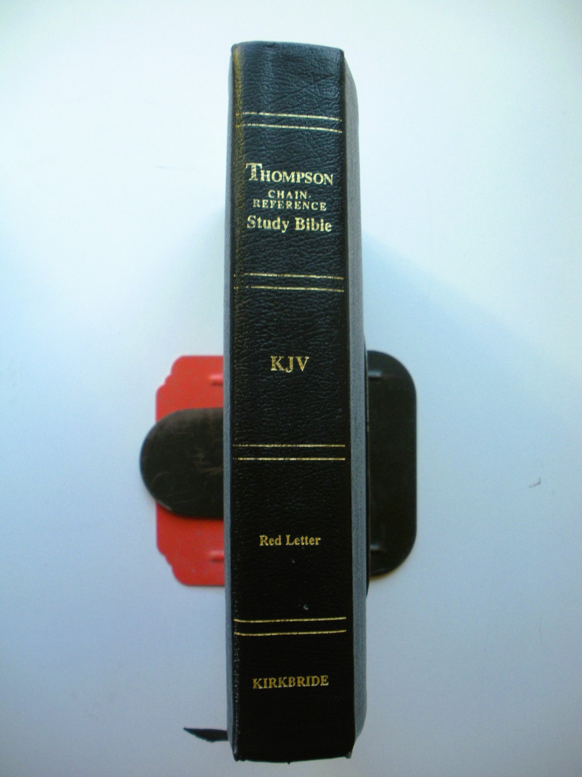 BIBLES & CHRISTIAN STUDY 9 Book Lot – Words of Jesus – The Message – Dictionary