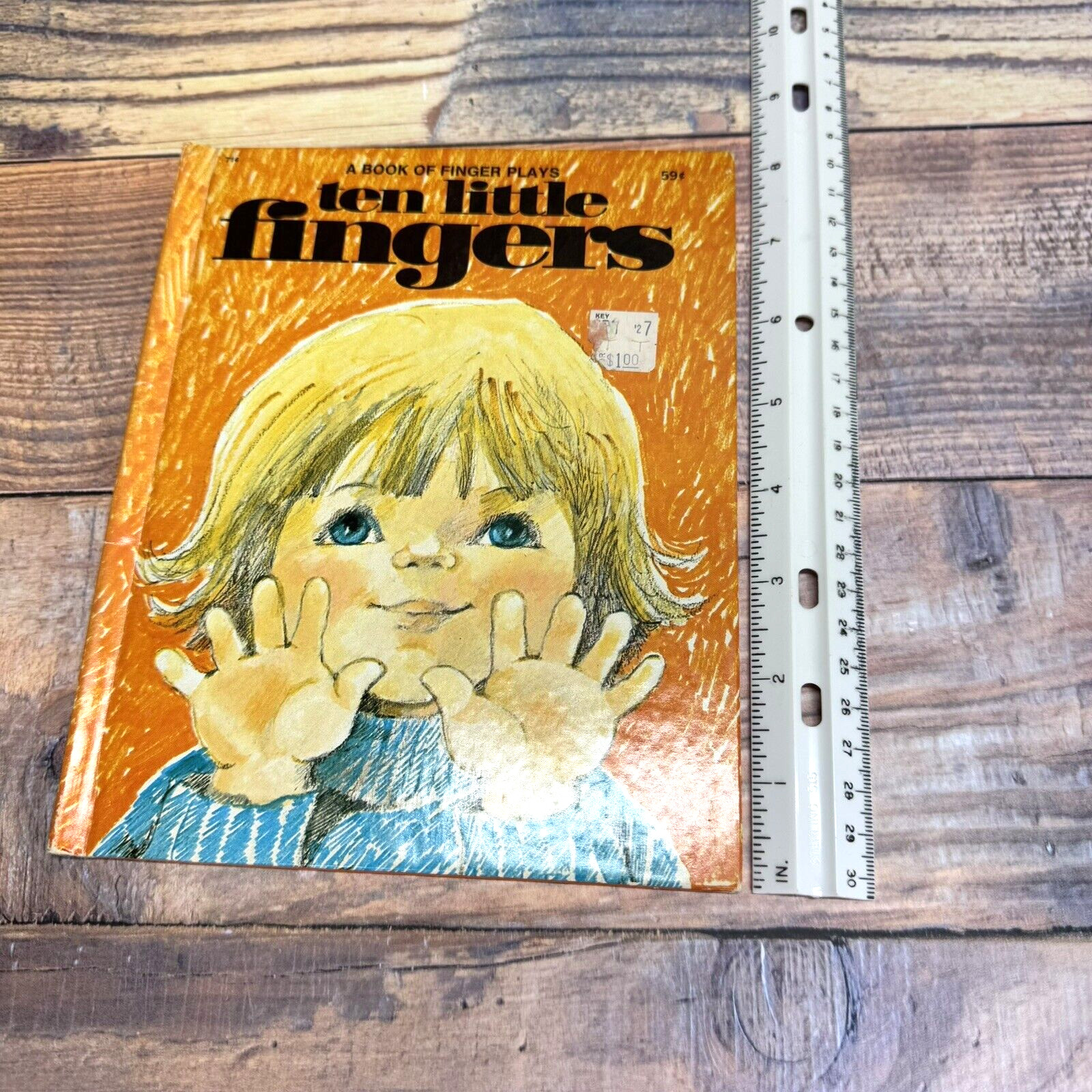 Vintage Ten Little Fingers a Book of Finger Plays Children’s HC 1977