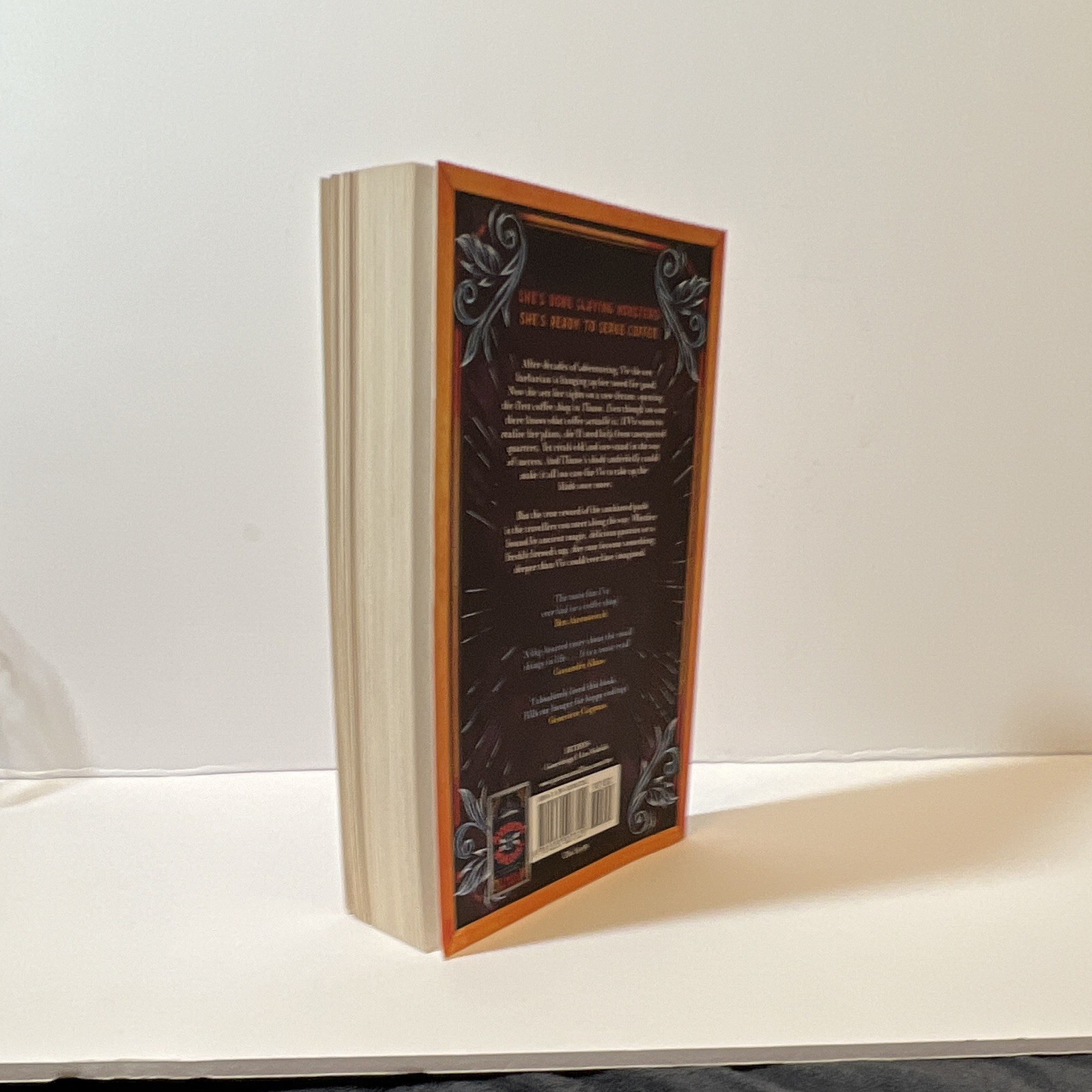 Legends & Lattes (International Ed.) – Paperback by Travis Baldree (Like New)