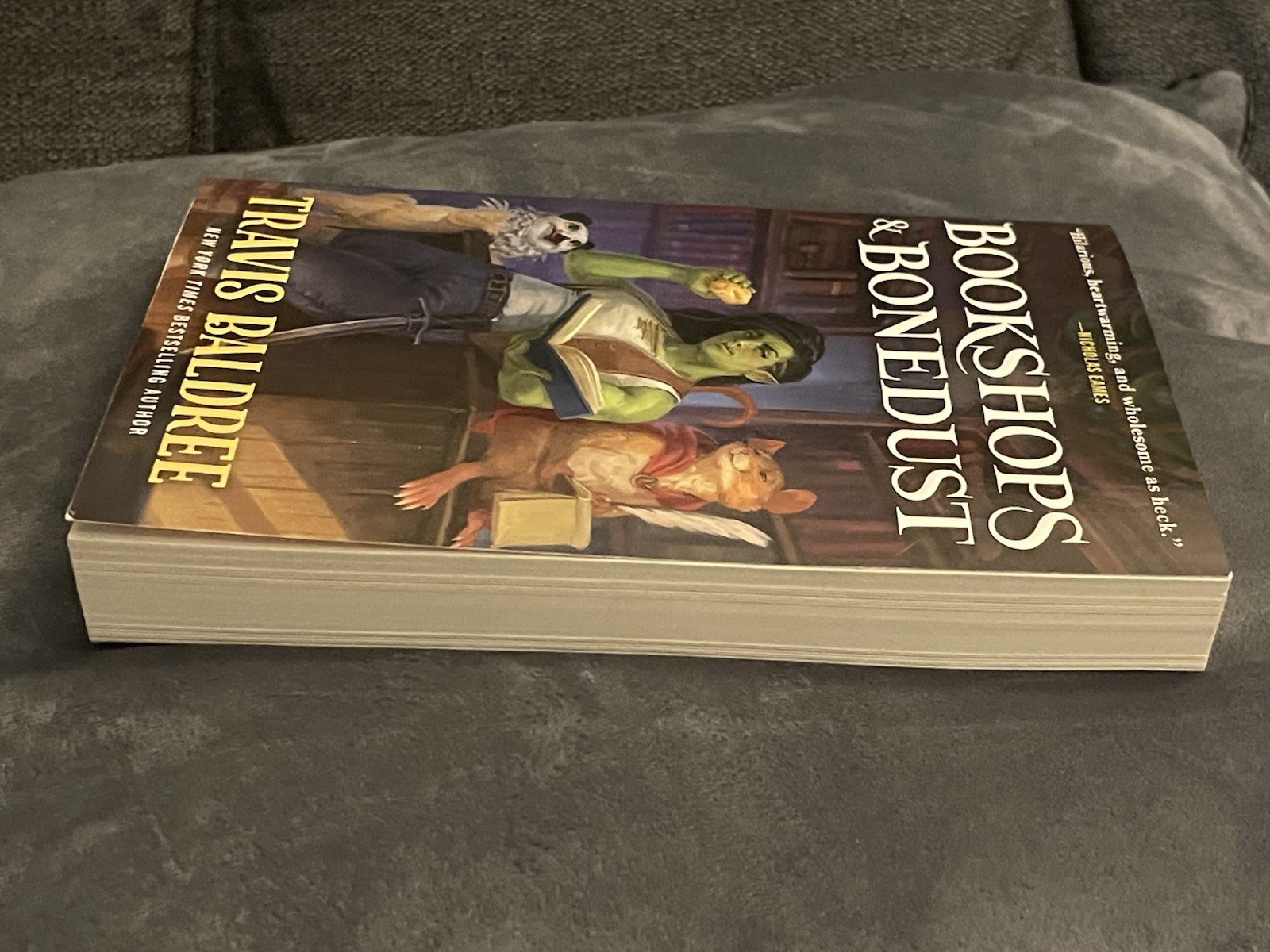 Bookshops & Bonedust by Travis Baldree Paperback