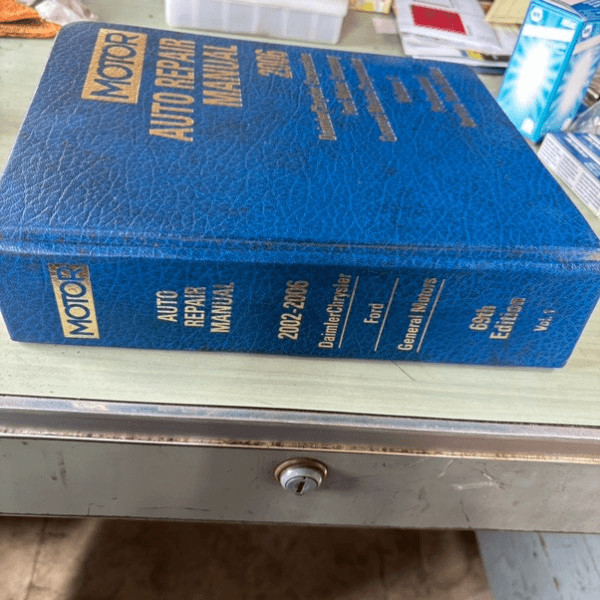 Motor’s Auto Repair Manual 2006 Volume 1