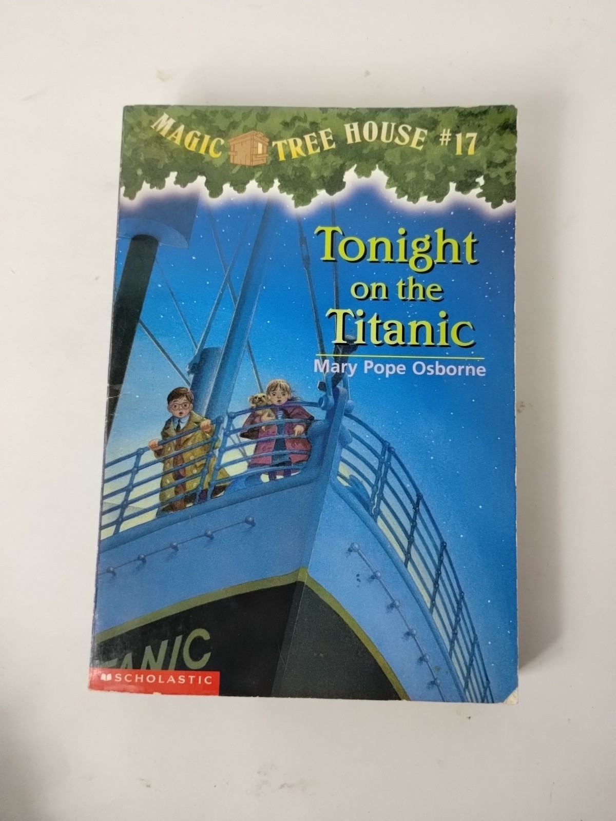 Miscellaneous Lot Of 14 Magic Tree House Books Mary Pope Osborne PB
