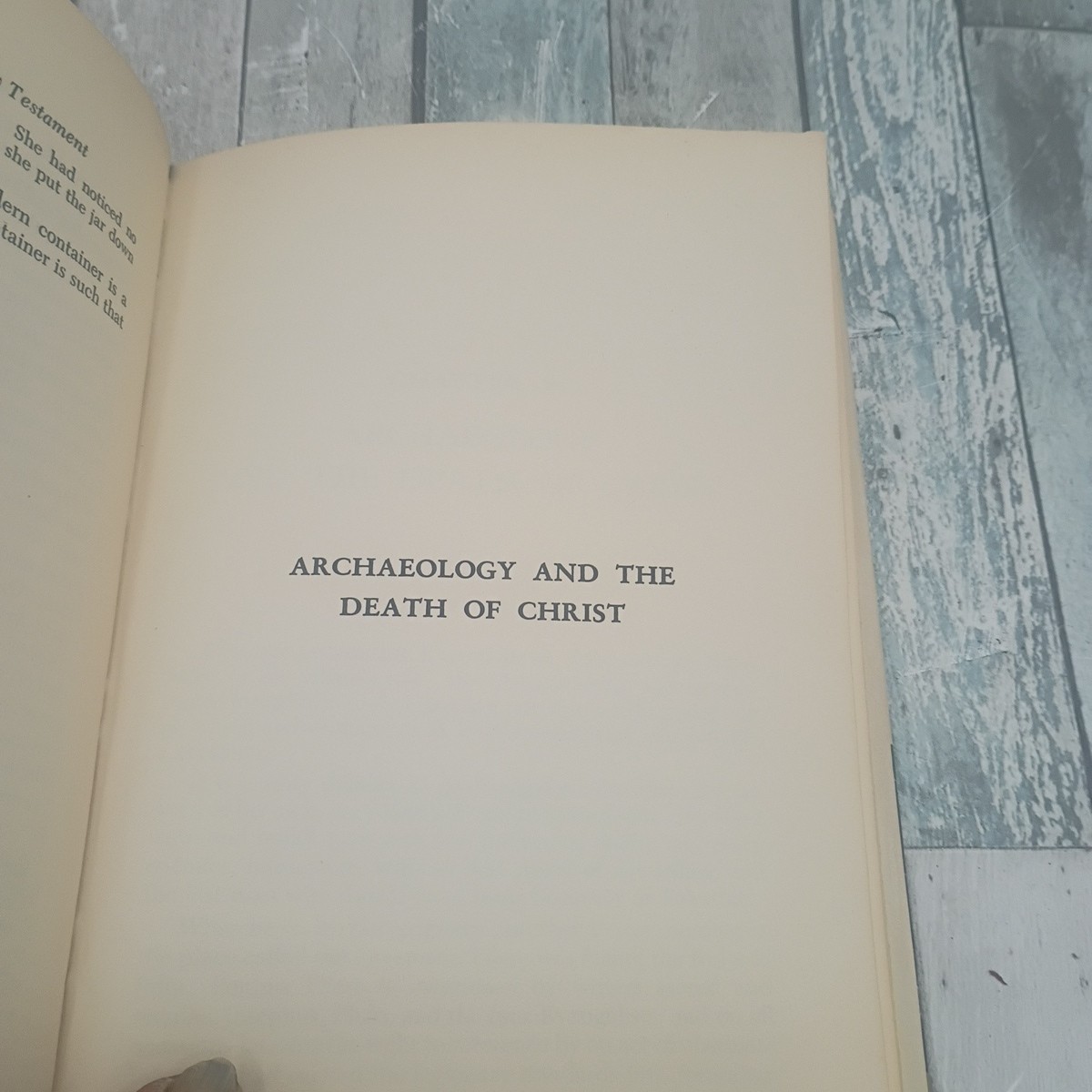 The Archaeology of the New Testament by E.M. Blaiklock 1st edition HC/DJ