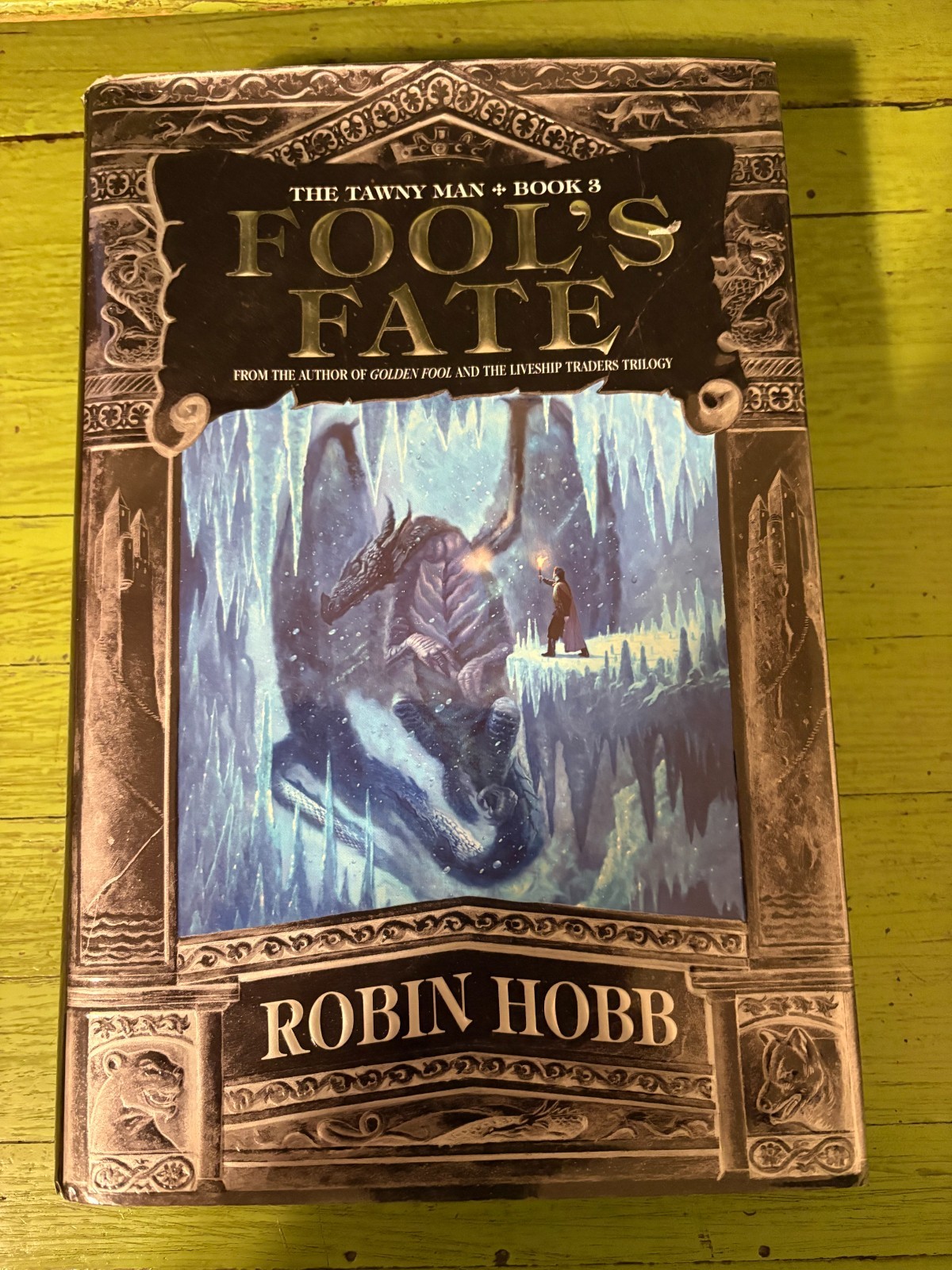 Robin Hobb Fool’s Fate Tawny Man Series #2 Hard Cover DJ Near Like New