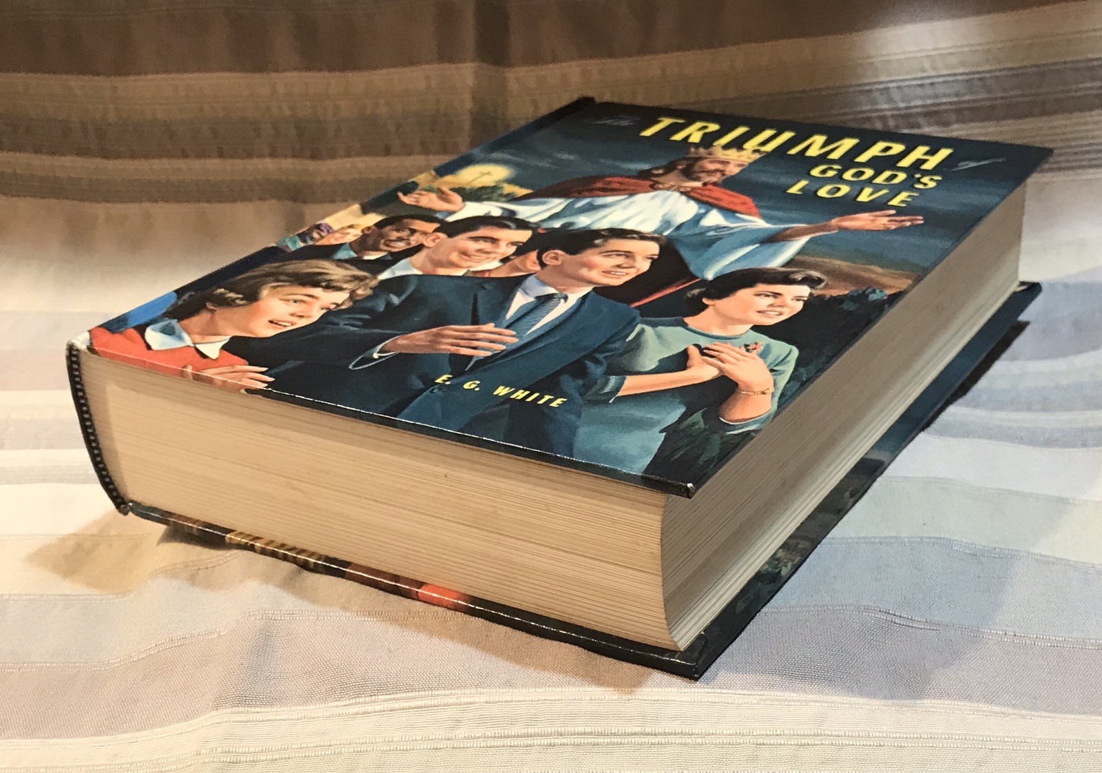 The Triumph of God’s Love By Ellen G White 1957 Hardcover Book With 656 Pages