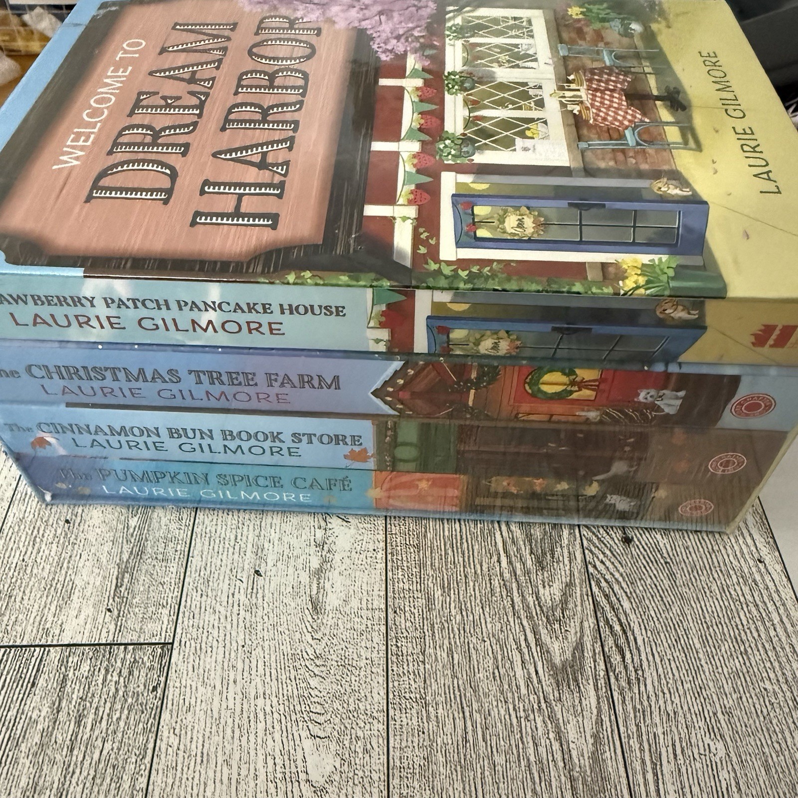 Dream Harbor 4 Book Collection Christmas Pumpkin Strawberry Cinnamon Gilmore New