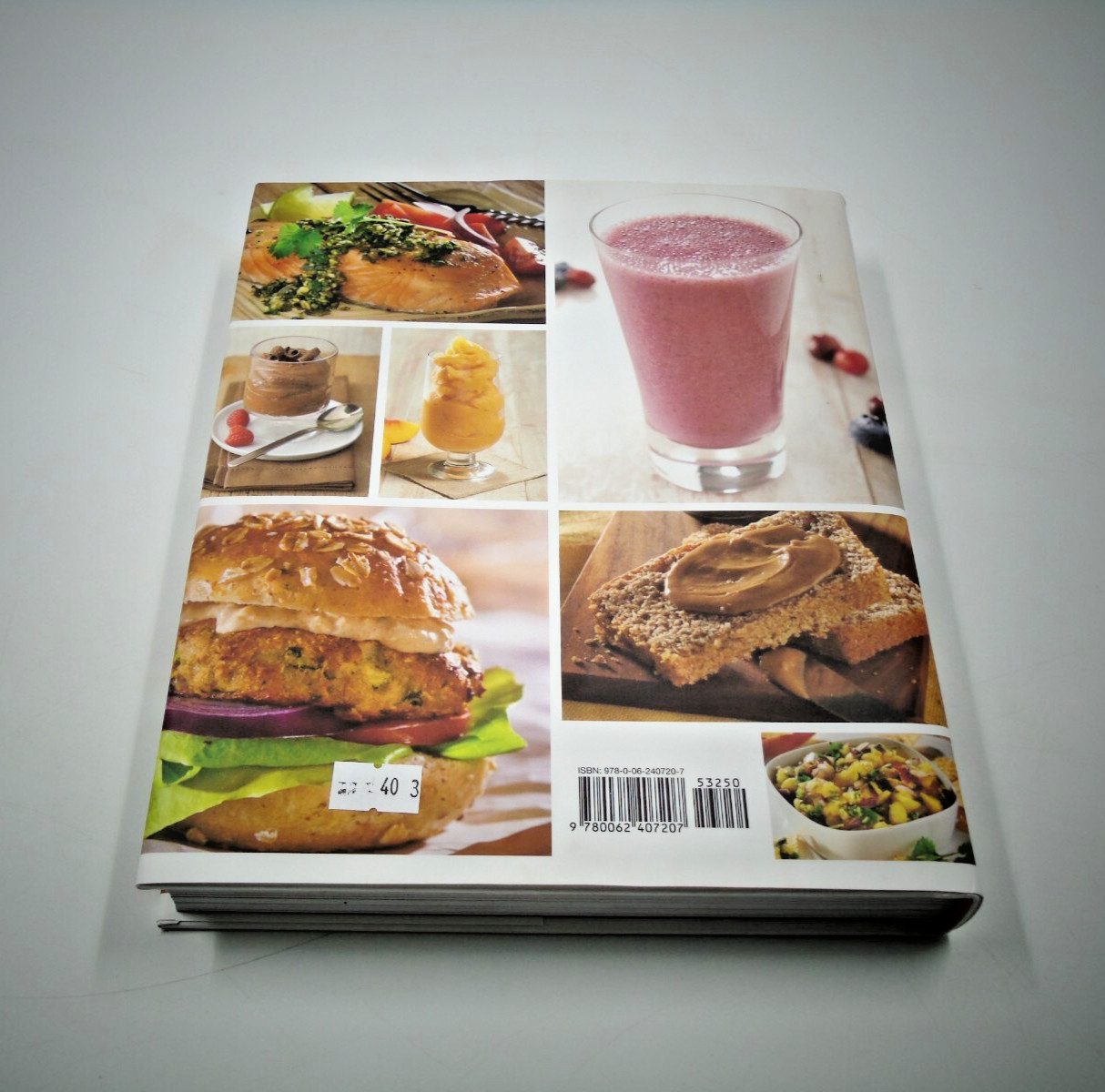 The Vitamix Cookbook: Over 200 delicious whole food recipes By Jody Berg 1st Ed