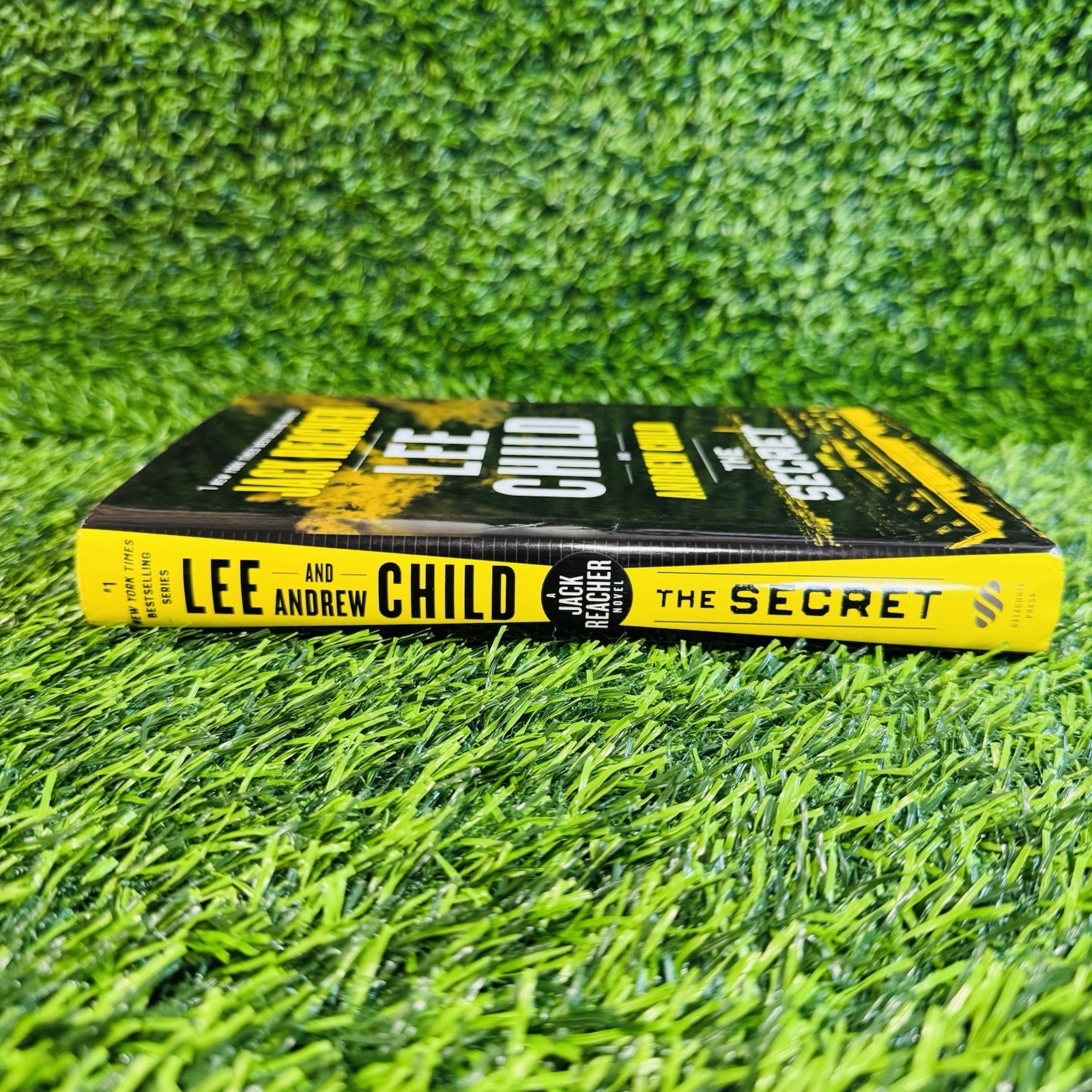 Secret : A Jack Reacher Novel by Lee Child and Andrew Child (2023, Hardcover)