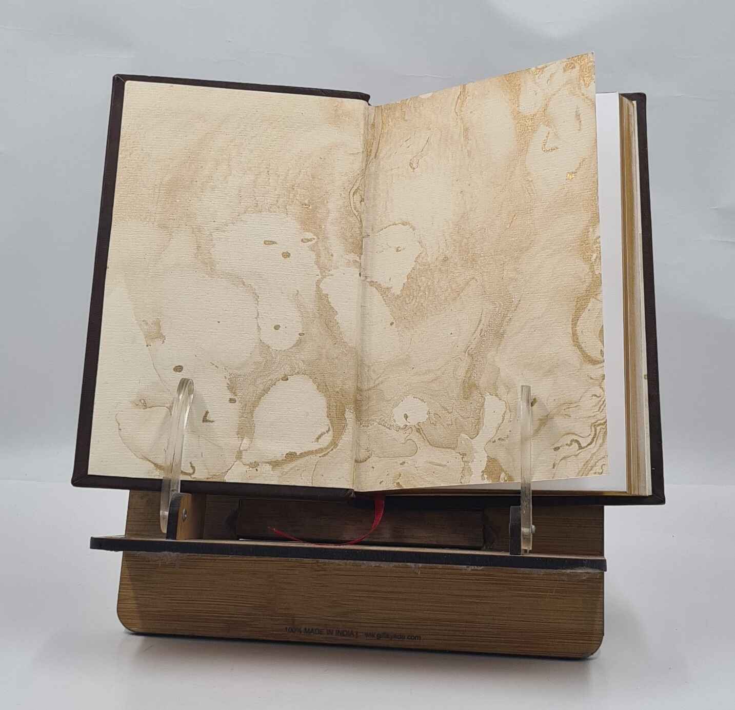 A History of Central Banking and the Enslavement of Man [PREMIUM LEATHER BOUND]