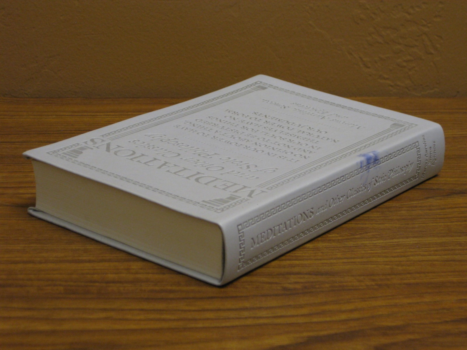MEDITATIONS and Other Classics of Stoic Philosophy {2023, Softbound}