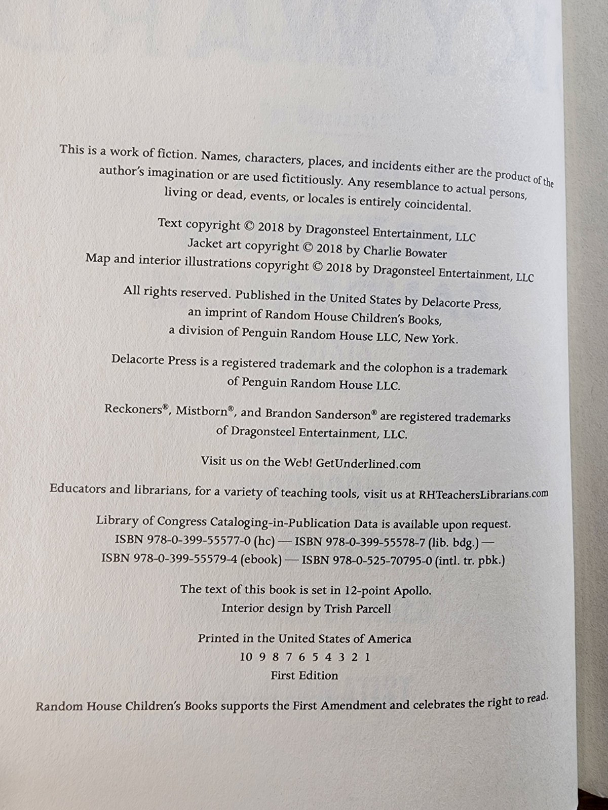 SIGNED #3451 Brandon Sanderson Skyward Series 1st Edition, 1st Printing