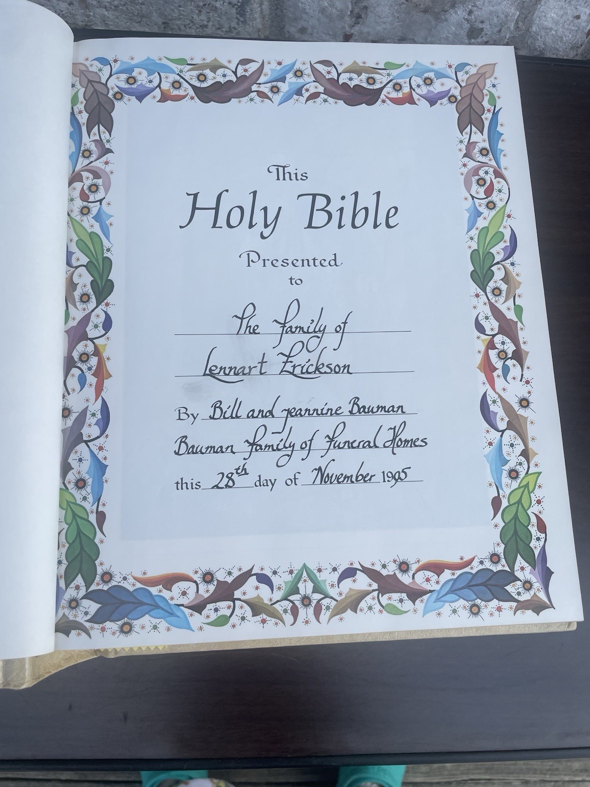 Holy Bible King James Red Letter Edition Illustrated Very Large Weighs 5lbs8oz